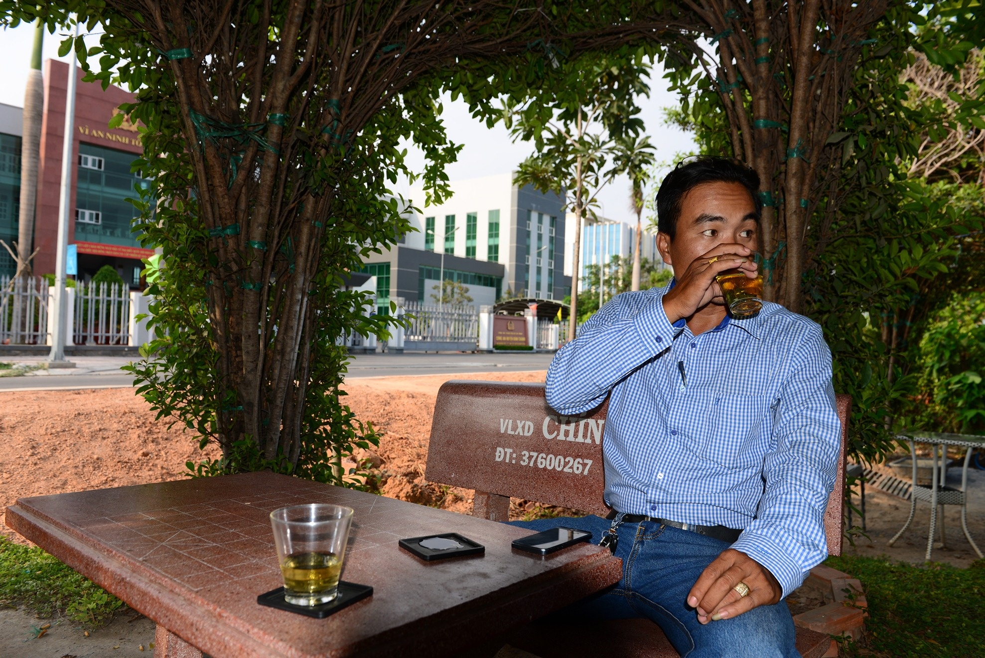 ca phe xin chao, anh 4