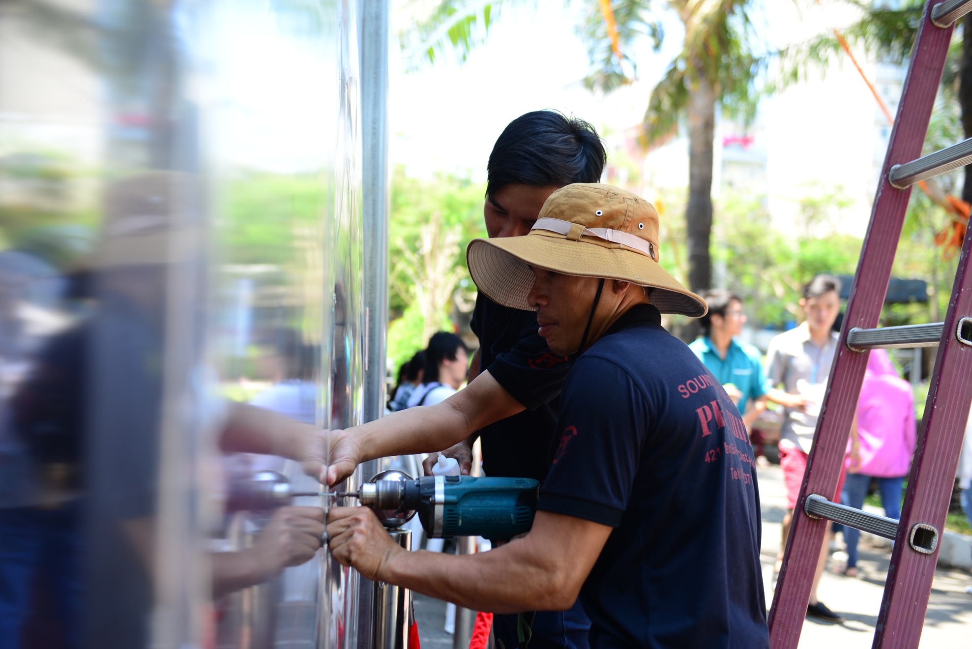 Le hoi hoa anh dao Sai Gon anh 13