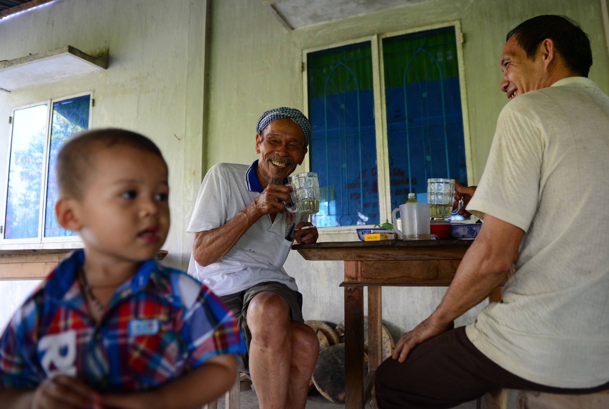 Phi Cong Nguyen Van Bay anh 12