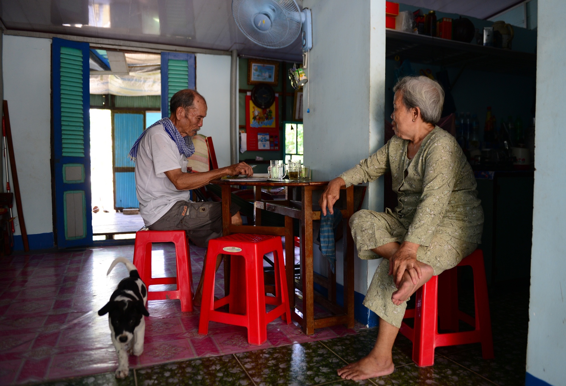 Phi Cong Nguyen Van Bay anh 15