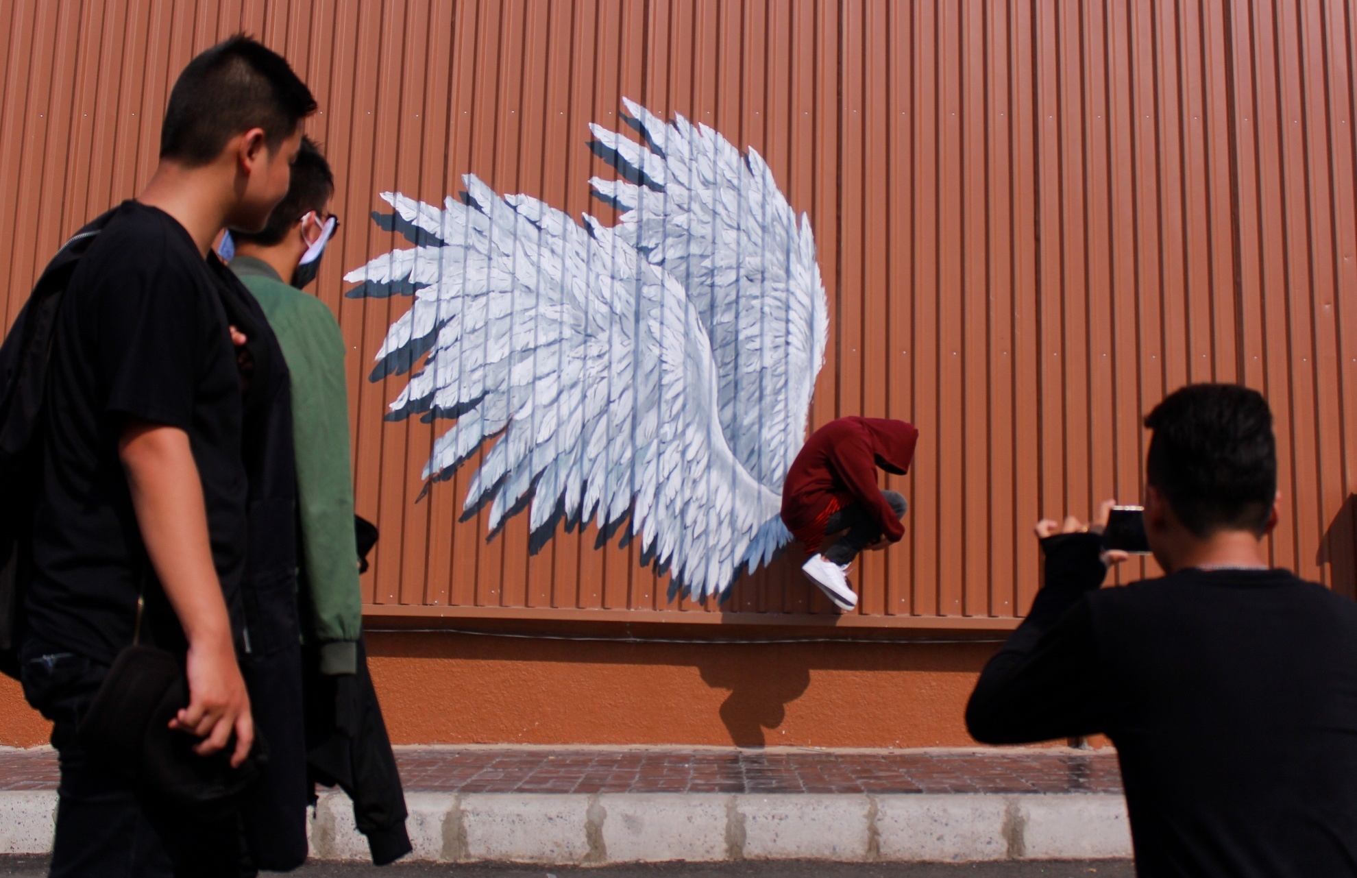 Chup anh voi doi canh thien than anh 2