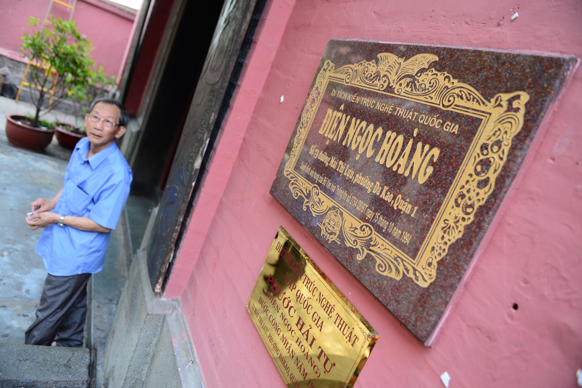 Obama vieng tham chua Ngoc Hoang anh 3