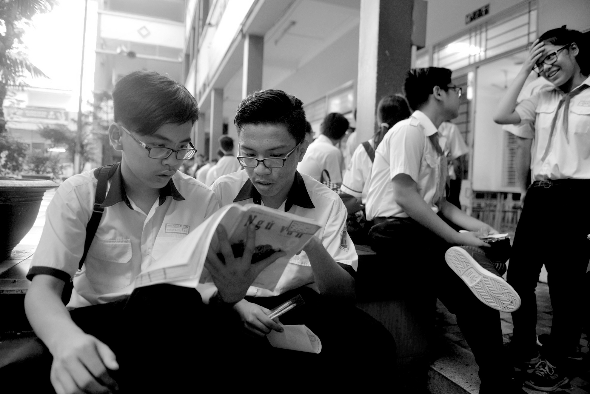 Hoc sinh Sai Gon thi lop 10 anh 4