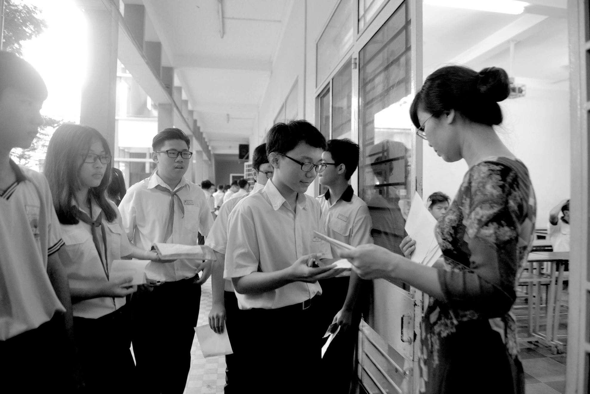 Hoc sinh Sai Gon thi lop 10 anh 5