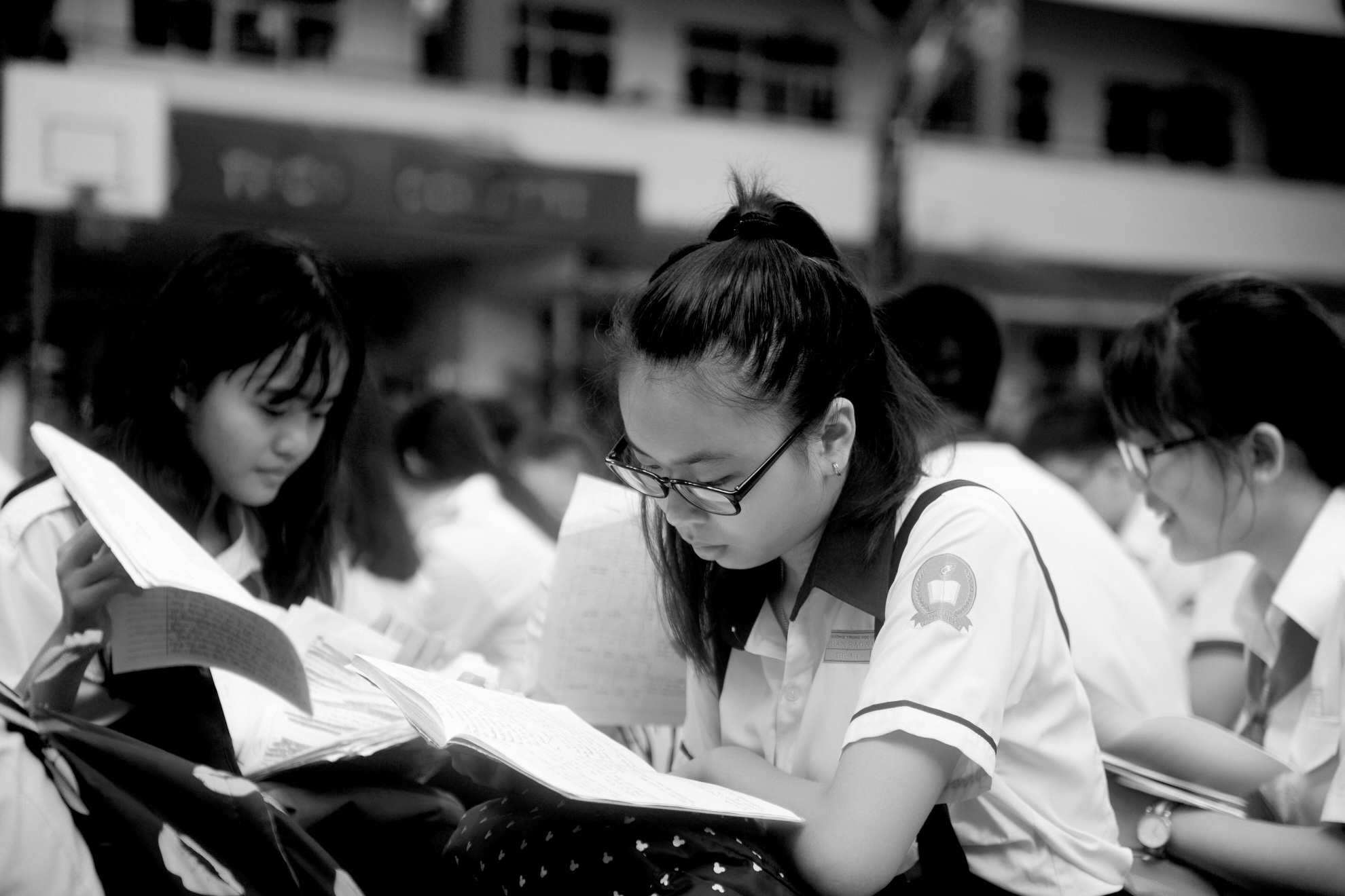Học sinh Sài Gòn thi lớp 10 ảnh 3 Hoc sinh Sai Gon thi lop 10 anh 3