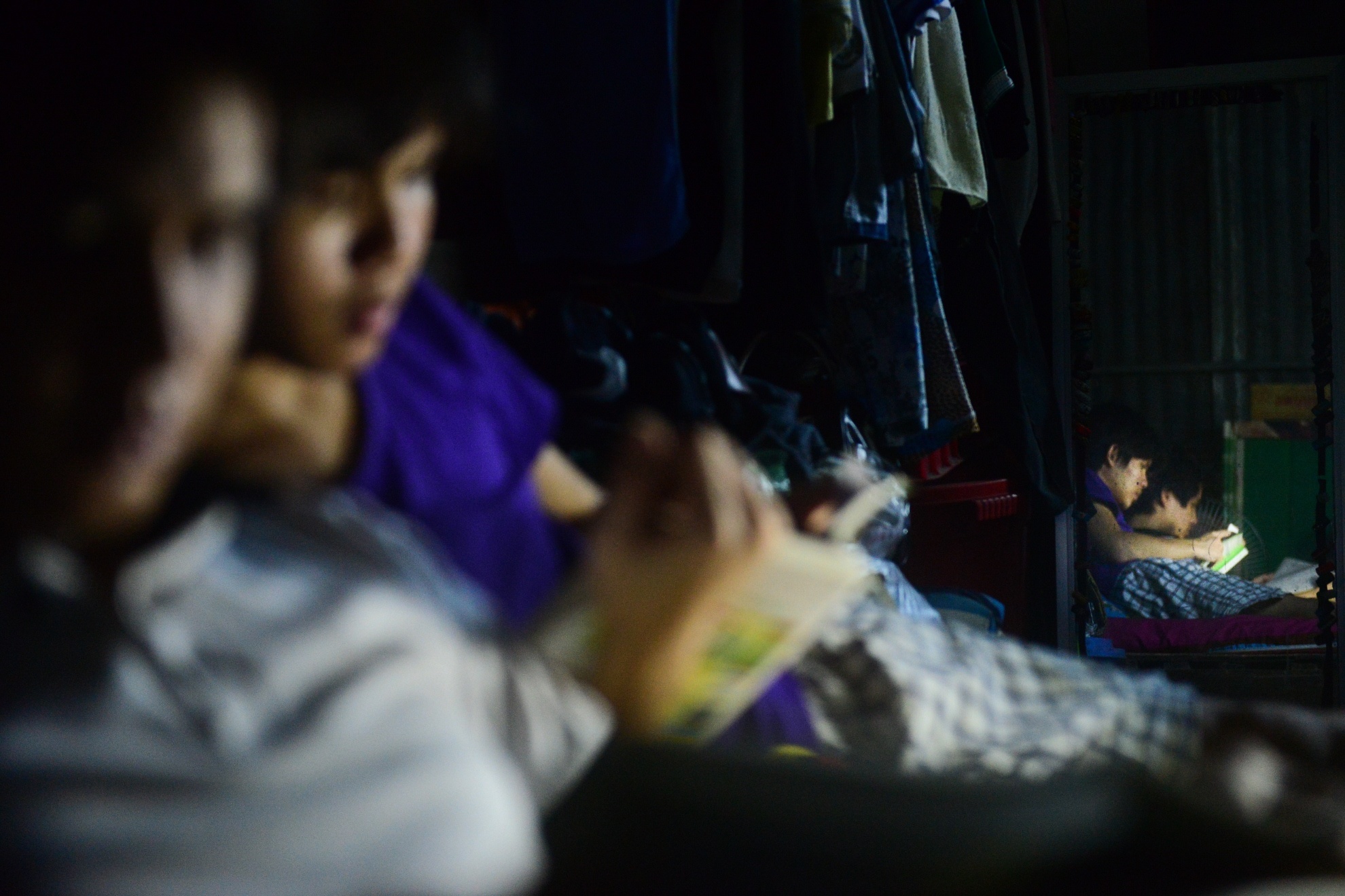 Ba cha con di thi anh 7