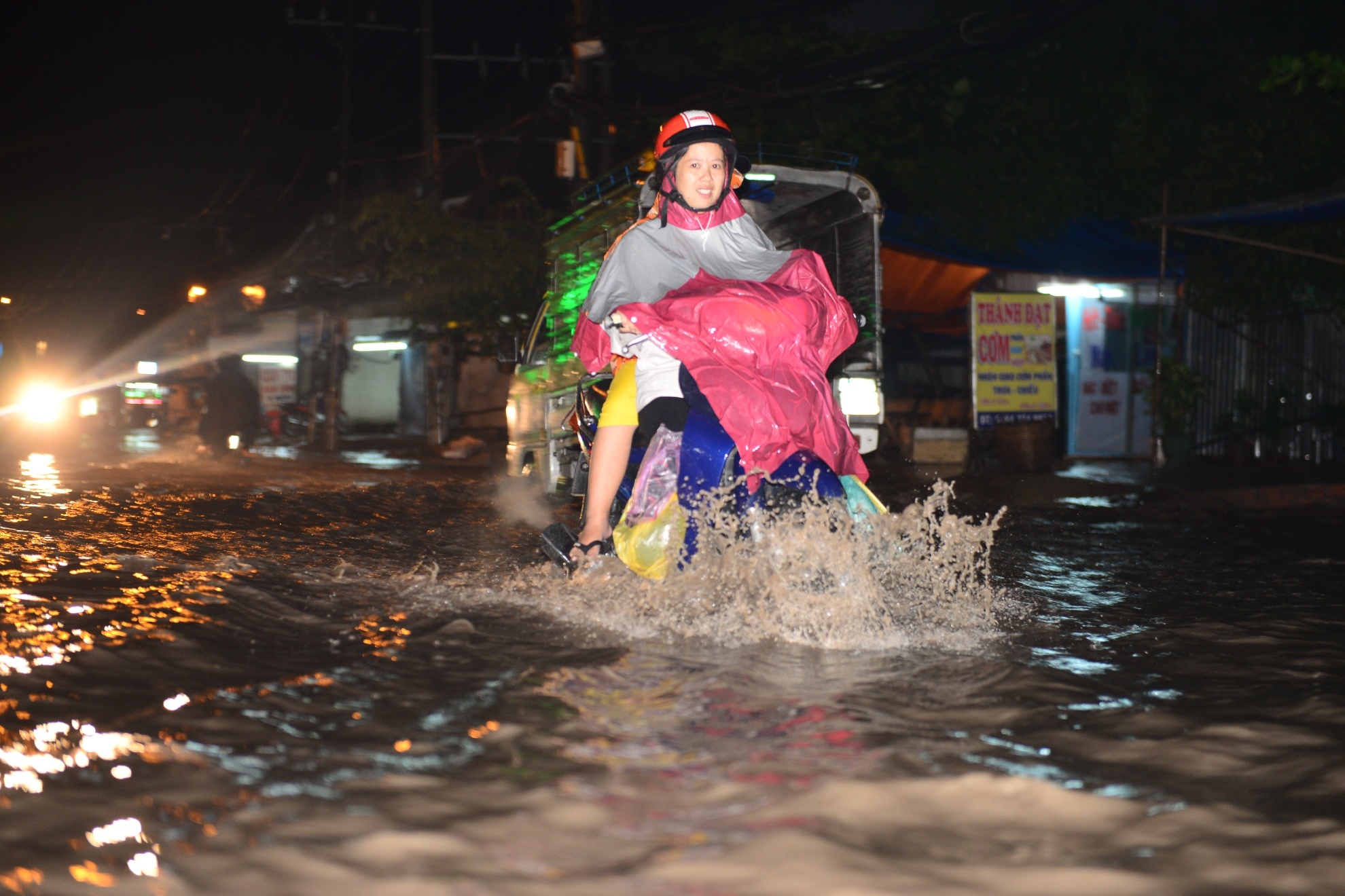 Mua ngap TP HCM anh 1