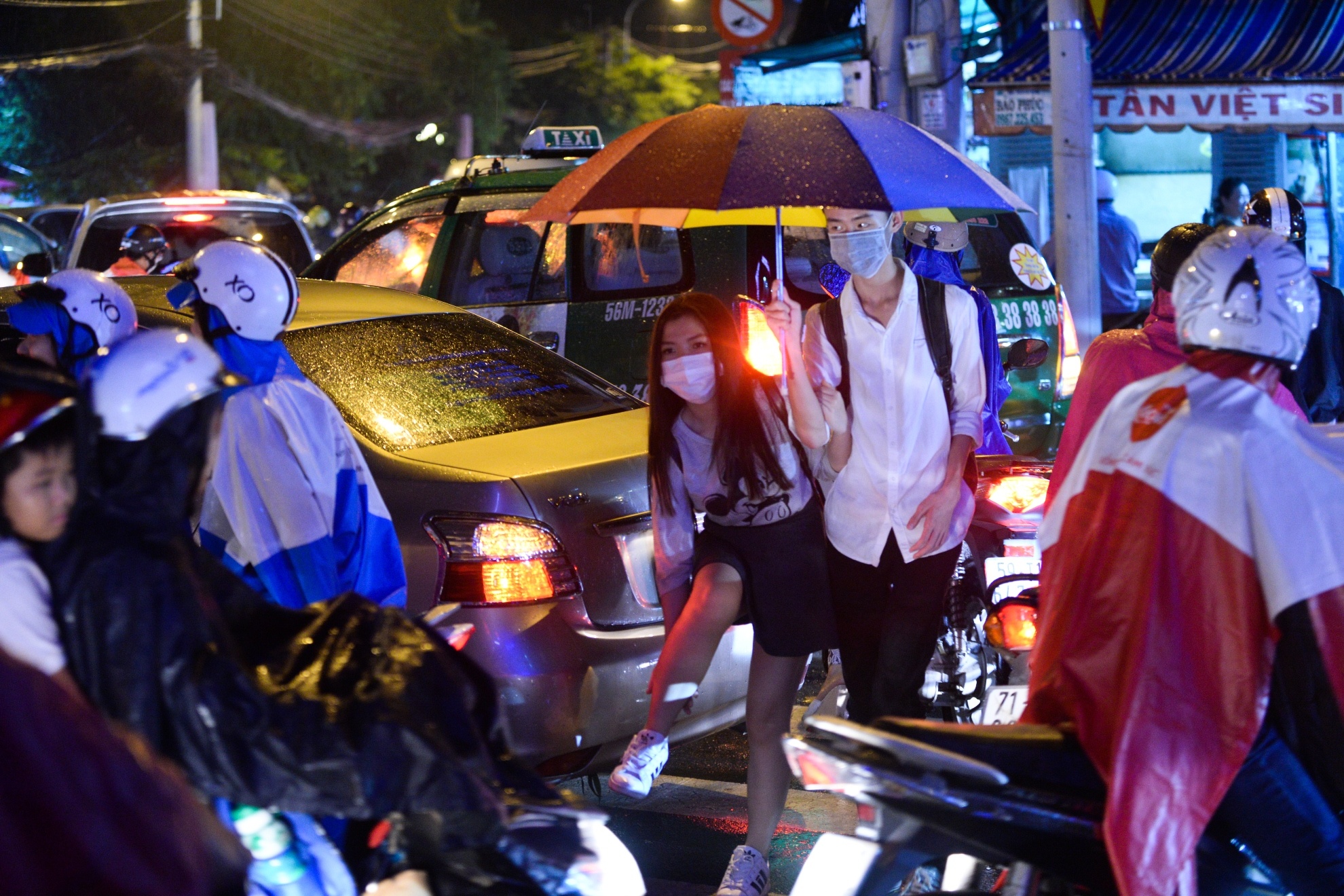 Kẹt xe sau mưa ảnh 11 Ket xe sau mua anh 11