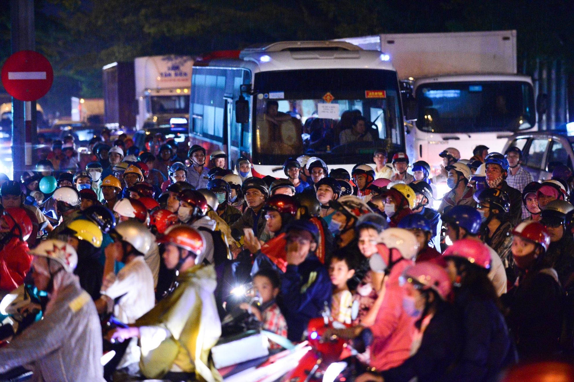 Ket xe gio cao diem anh 1