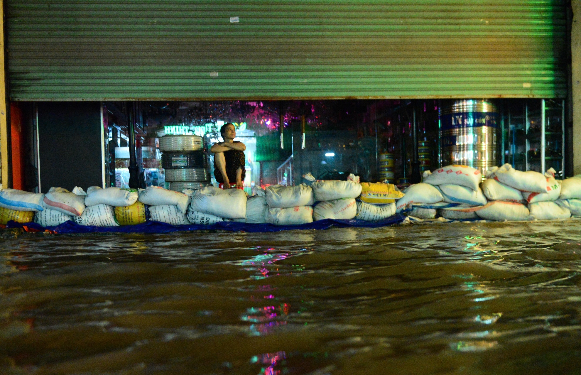 Trieu cuong gay ngap anh 13