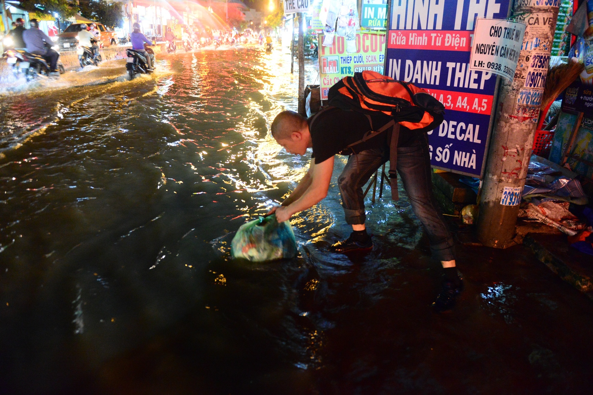 Trieu cuong gay ngap anh 14