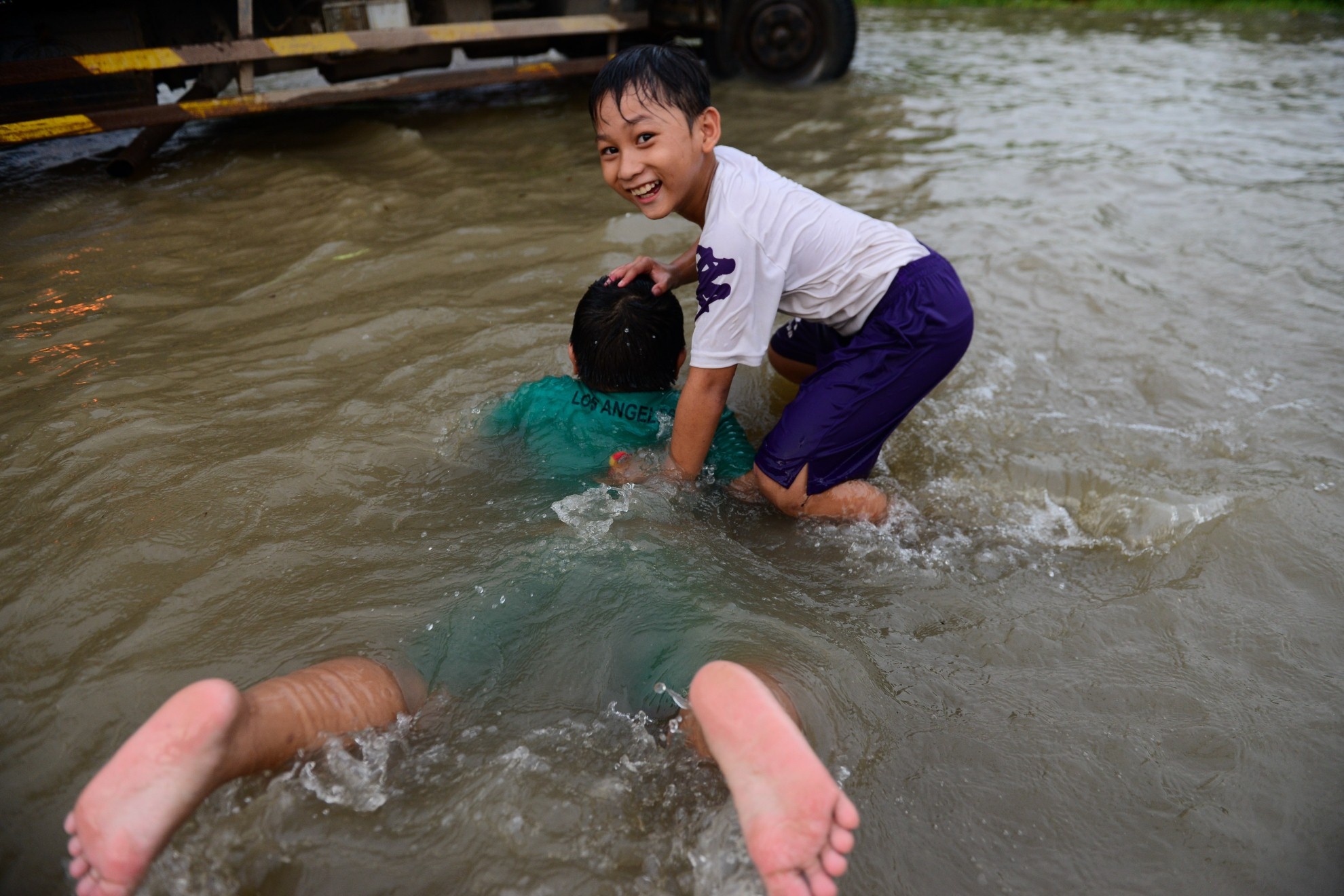 Trieu cuong o Sai Gon anh 3