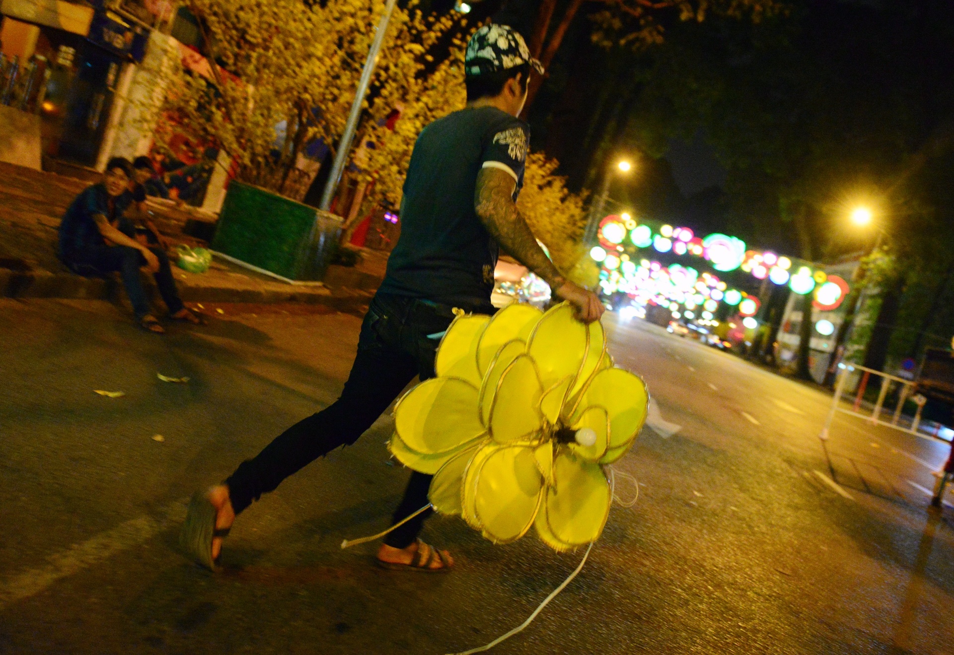 trang trí đường phố đón tết ảnh 9 trang tri duong pho don tet anh 9