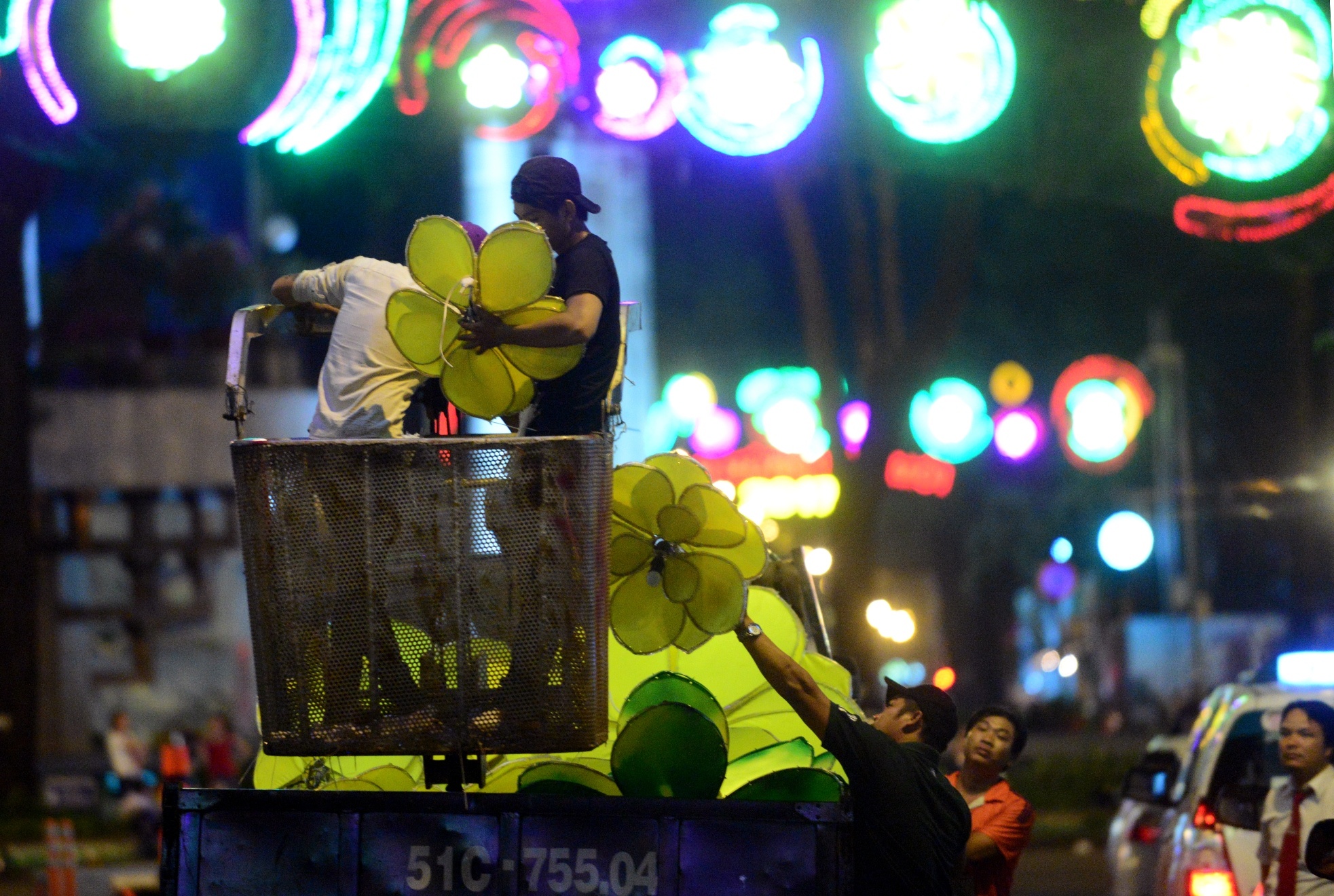 trang trí đường phố đón tết ảnh 4 trang tri duong pho don tet anh 4