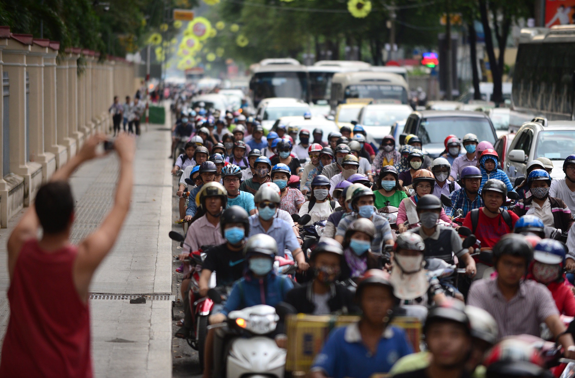 Ket xe o Sai Gon anh 6