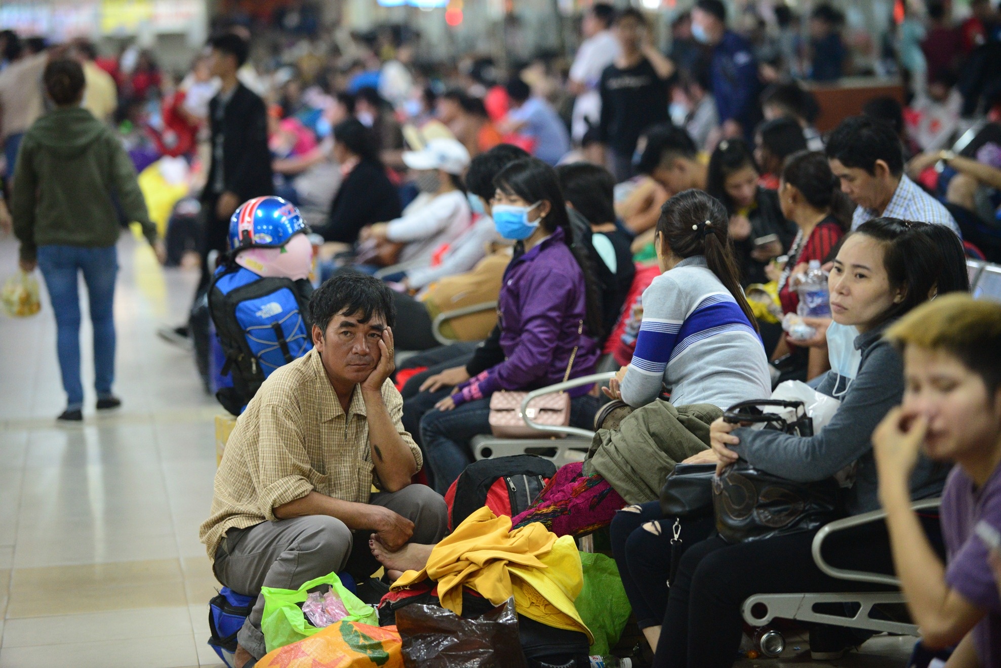 kẹt xe bến xe miền Đông ảnh 8 ket xe ben xe mien Dong anh 8