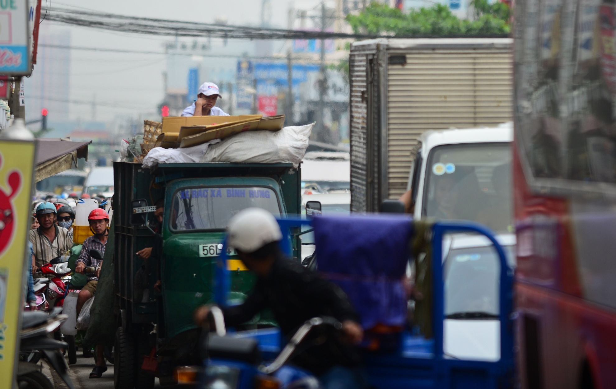 Ket xe quoc lo 50 anh 5