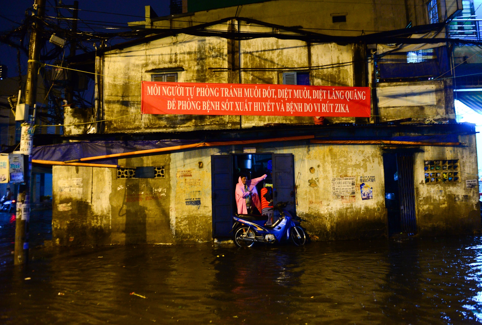 mưa ngập mùng 6 tết ảnh 11 mua ngap mung 6 tet anh 11