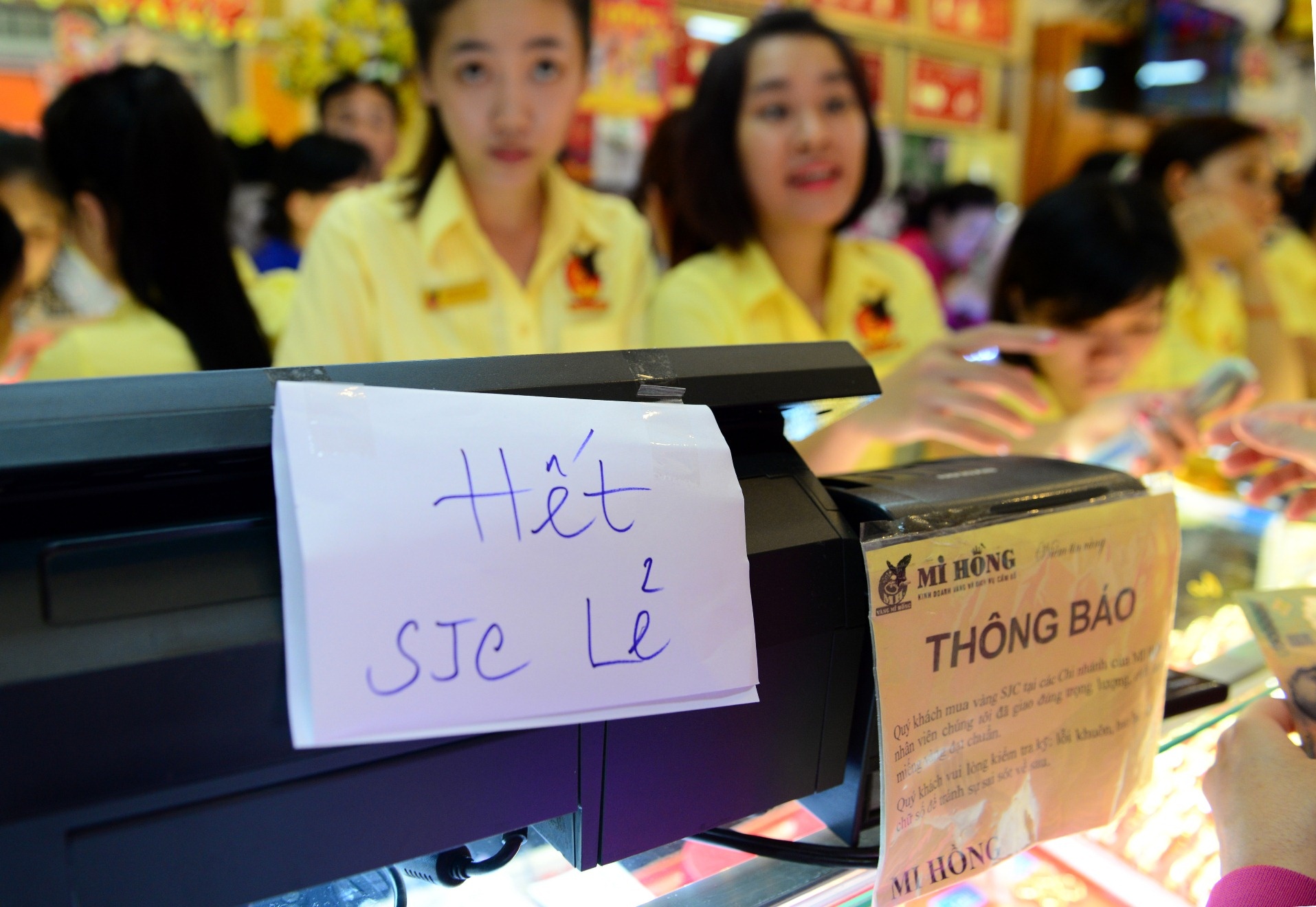 Nguoi Sai Gon do xo mua vang via Than tai anh 7