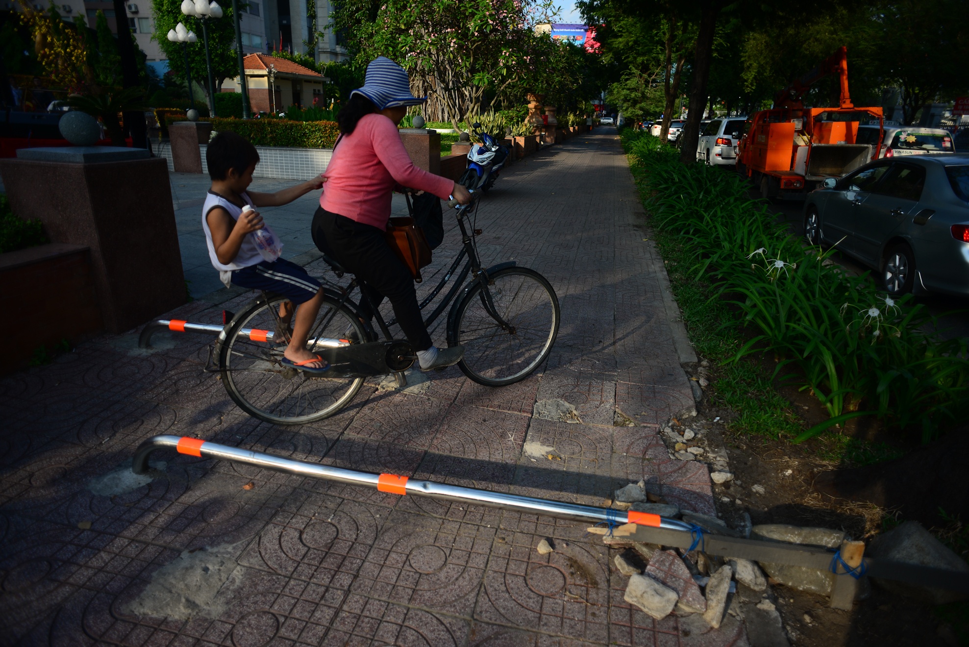 Barie via he sai gon bi vo hieu hoa anh 6