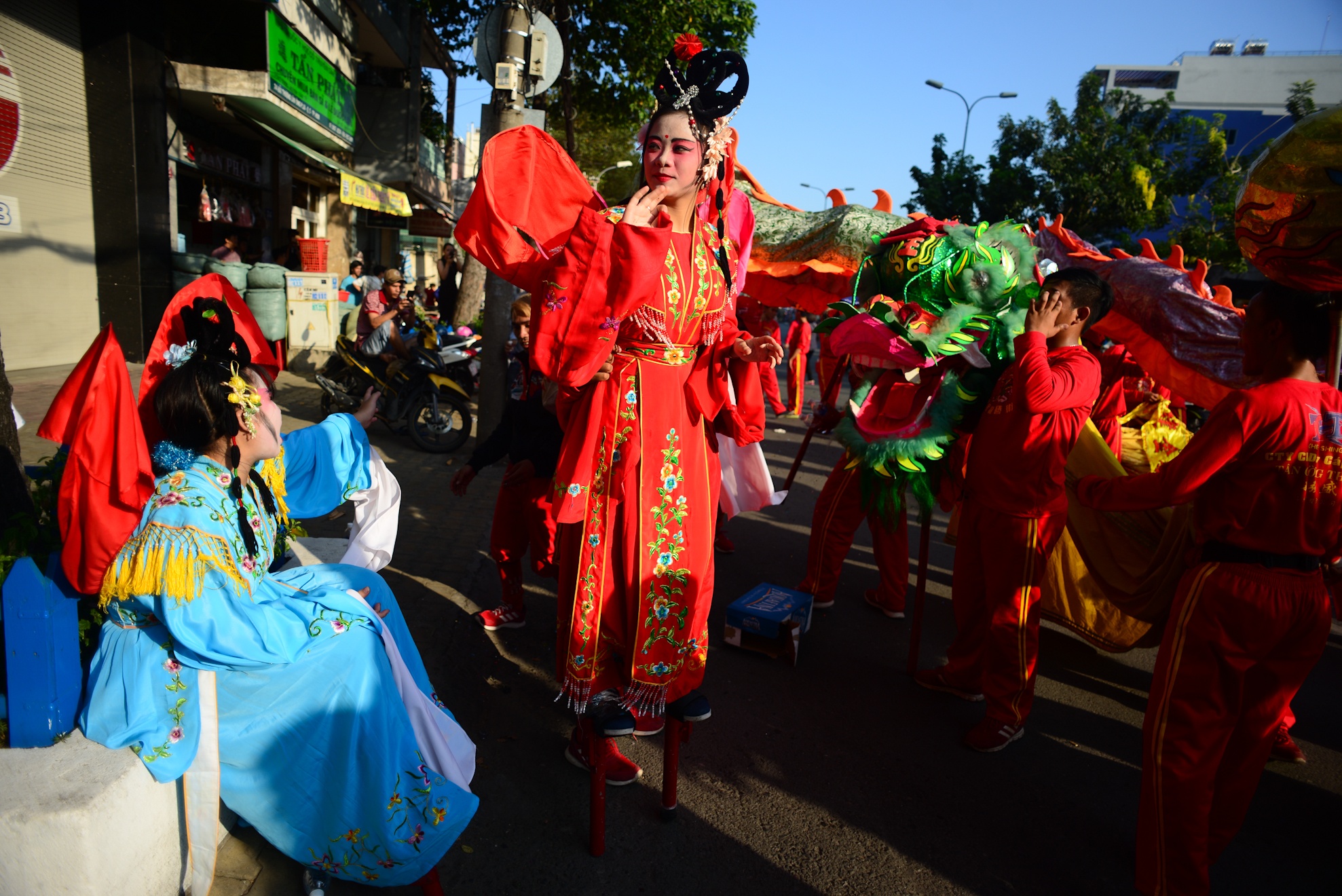 Gai xinh trong le Nguyen Tieu anh 9