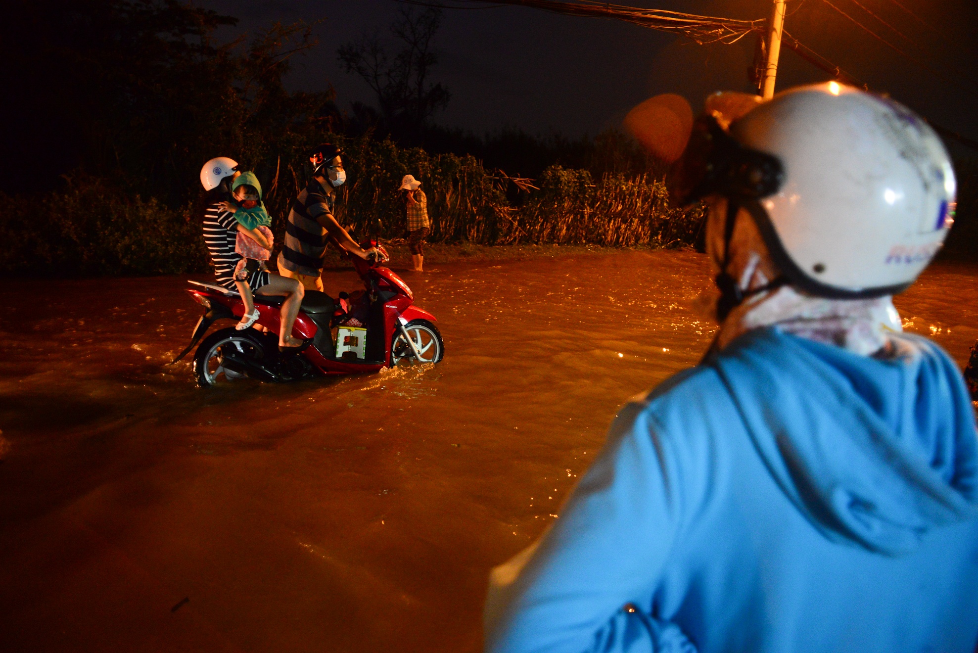 Trieu cuong nuoc ngap anh 1