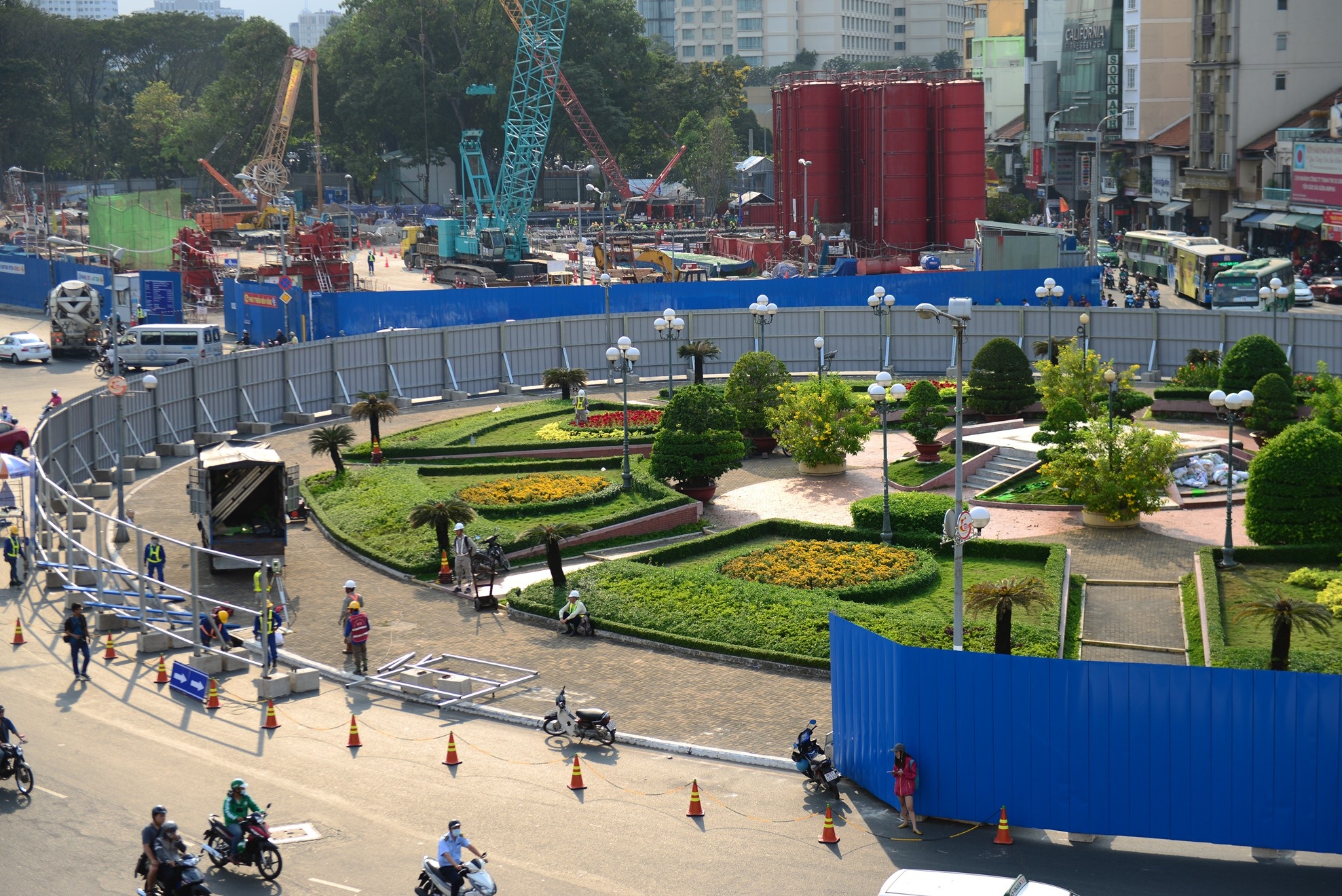 pha do vong xoay quach thi trang, anh 15