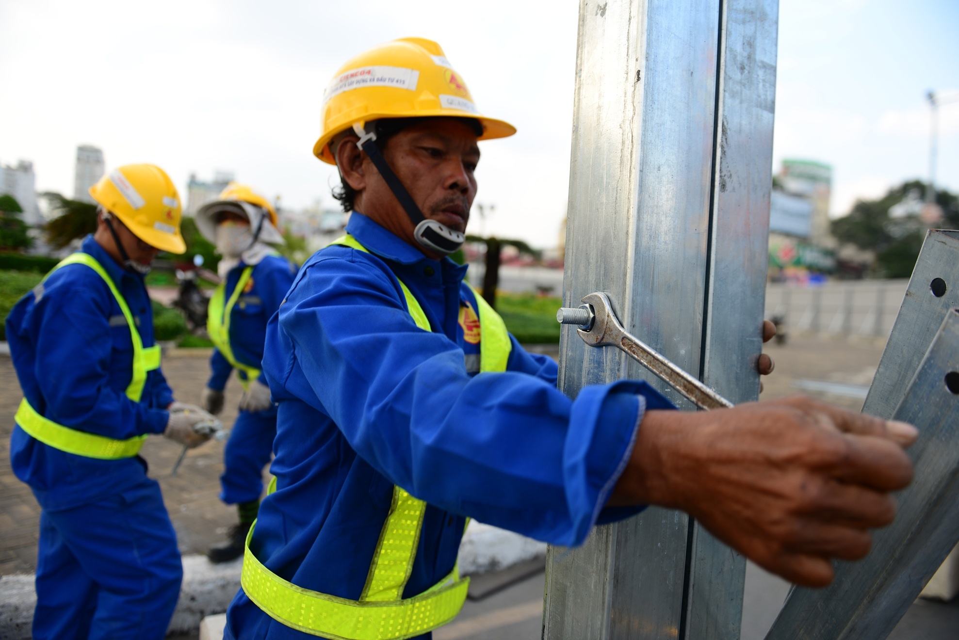 pha do vong xoay quach thi trang, anh 3