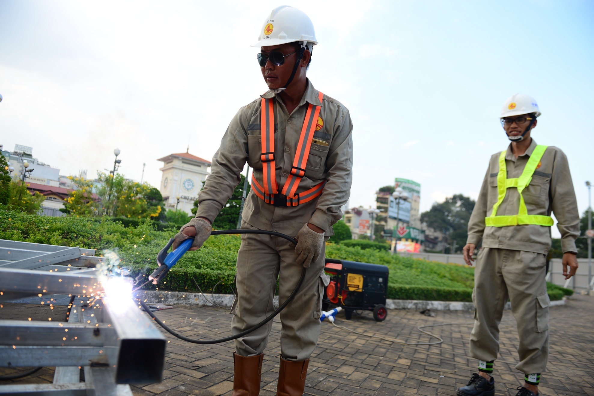 pha do vong xoay quach thi trang, anh 7