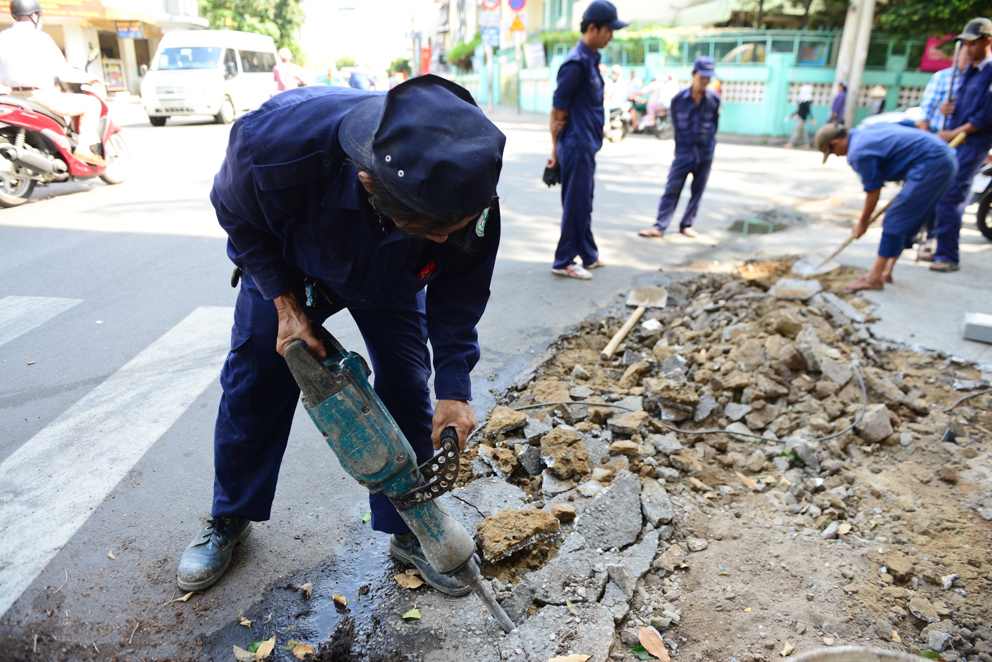 Lan chiem via he o quan 1 anh 13