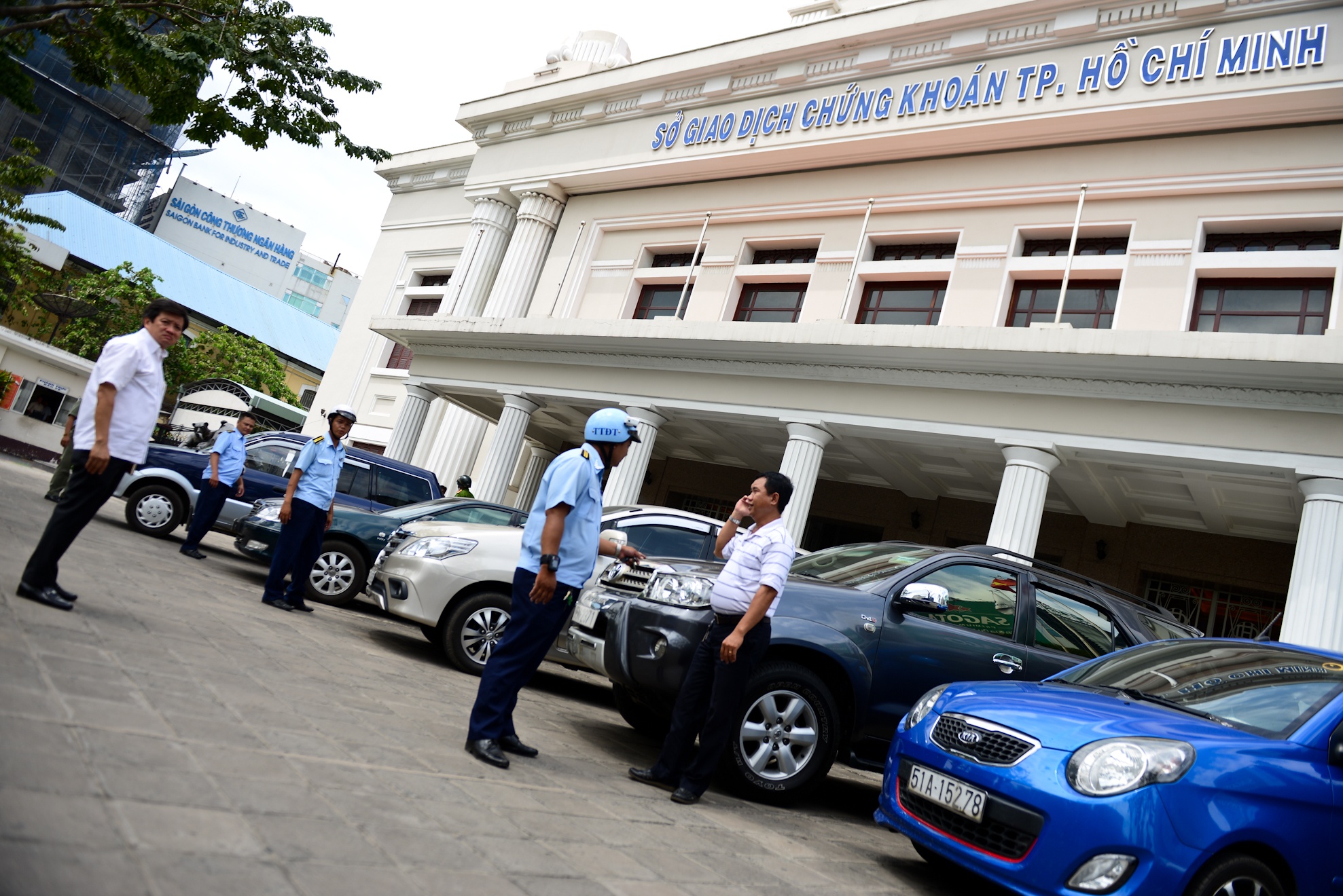 cuoc chien gianh lai via he anh 9