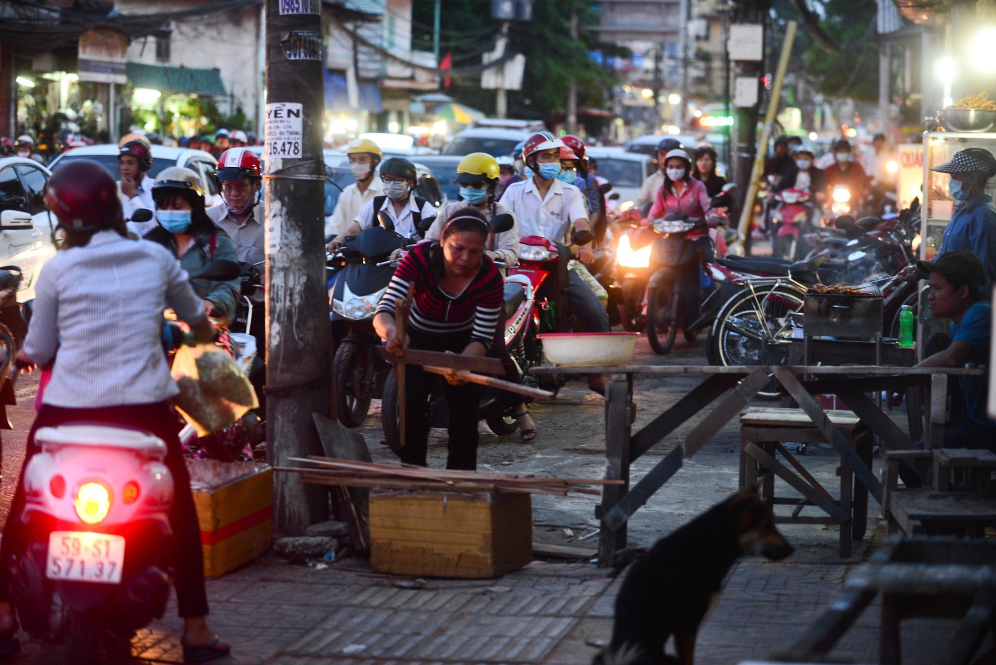 Kẹt xe ở Sài Gòn ảnh 8 Ket xe o Sai Gon anh 8