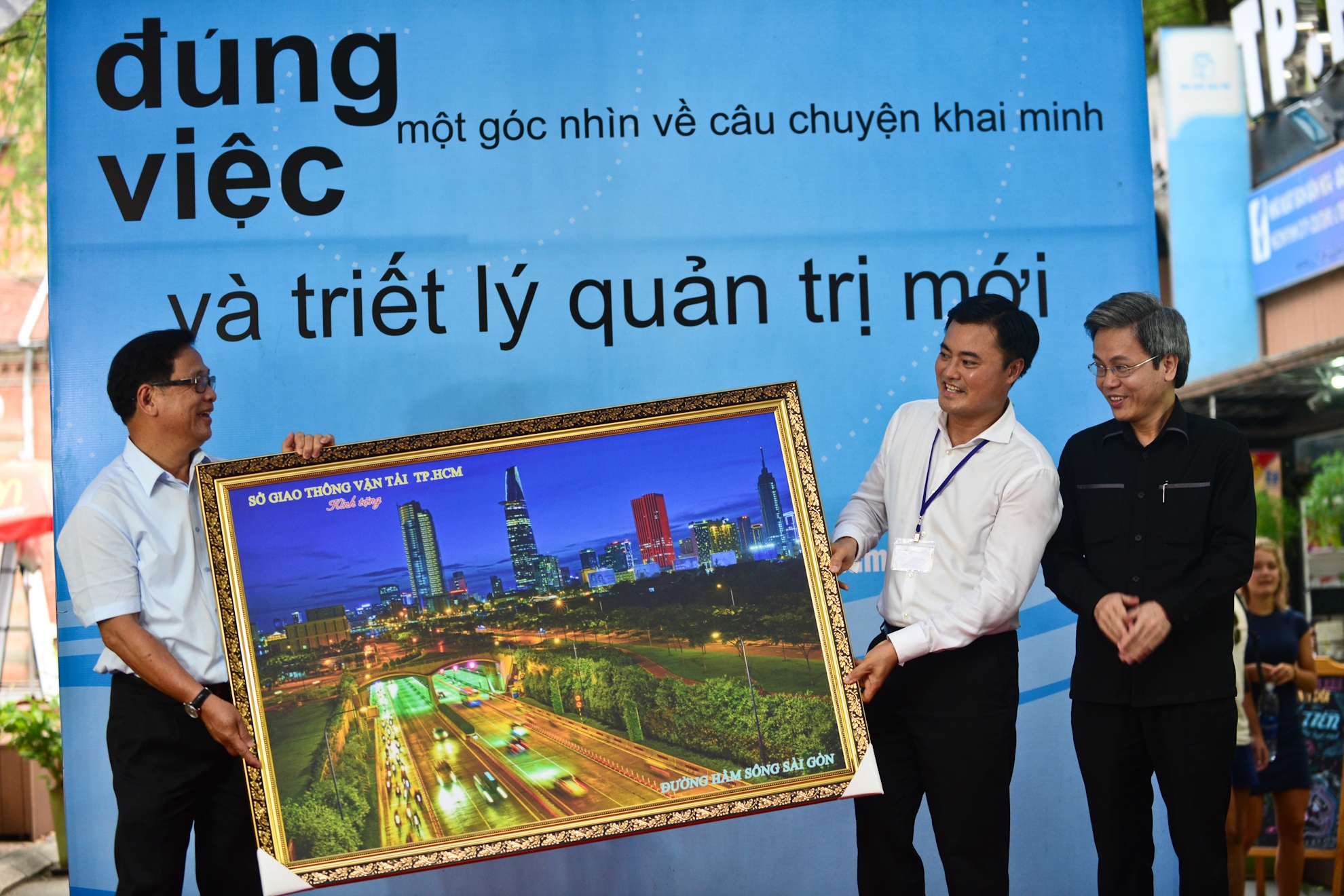 Sach Dung Viec anh 2