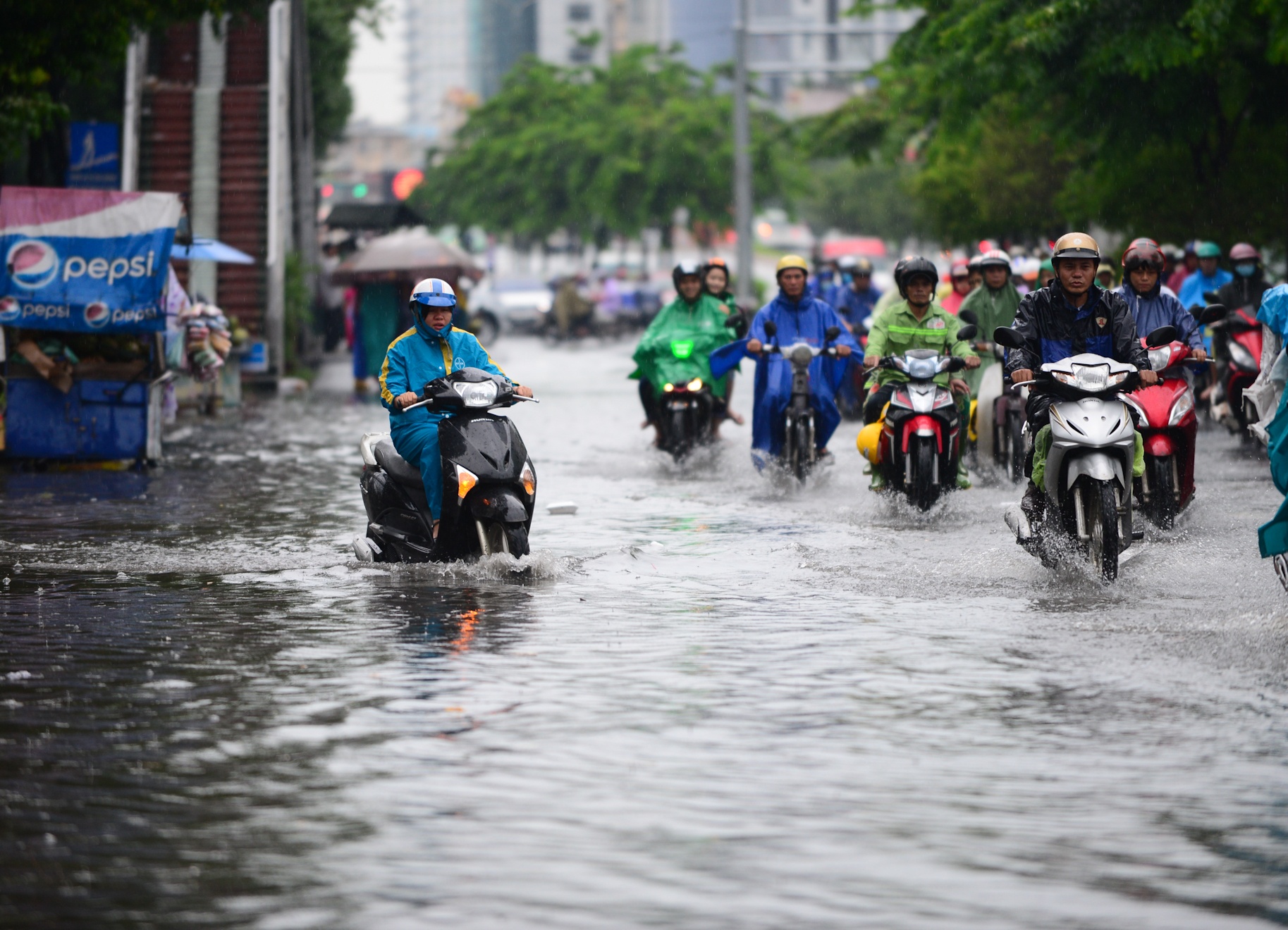 Mua ngap o Sai Gon anh 1