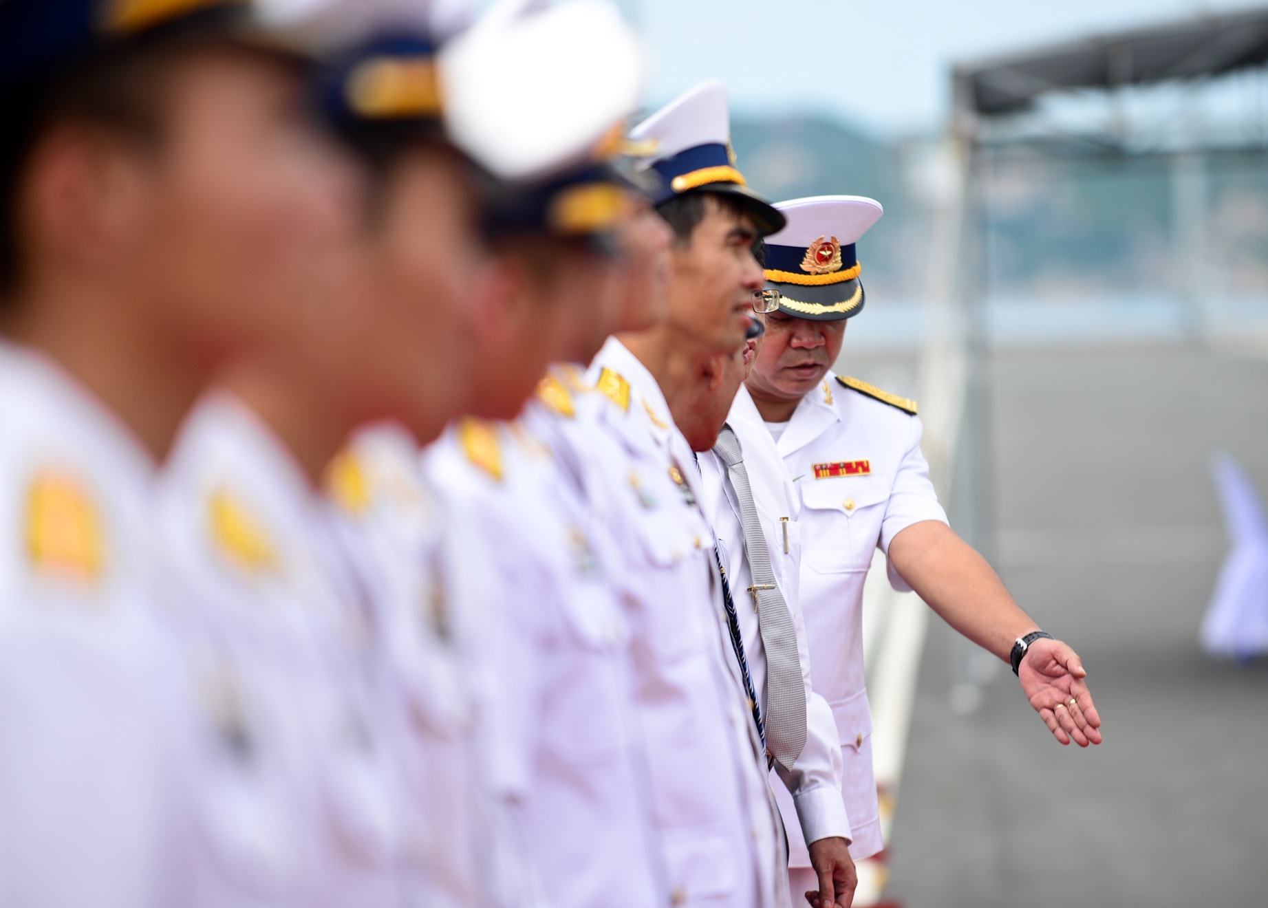 Tau My tham Cam Ranh anh 4