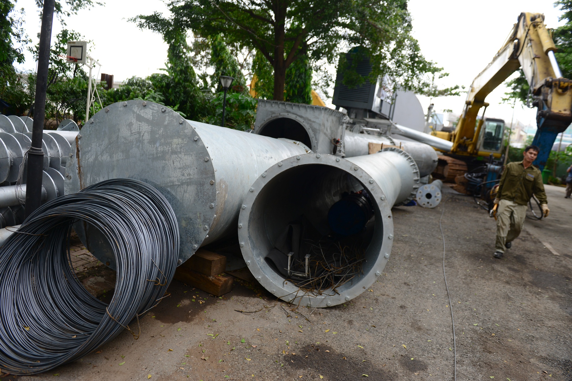 Tram bom Nguyen Huu Canh anh 1