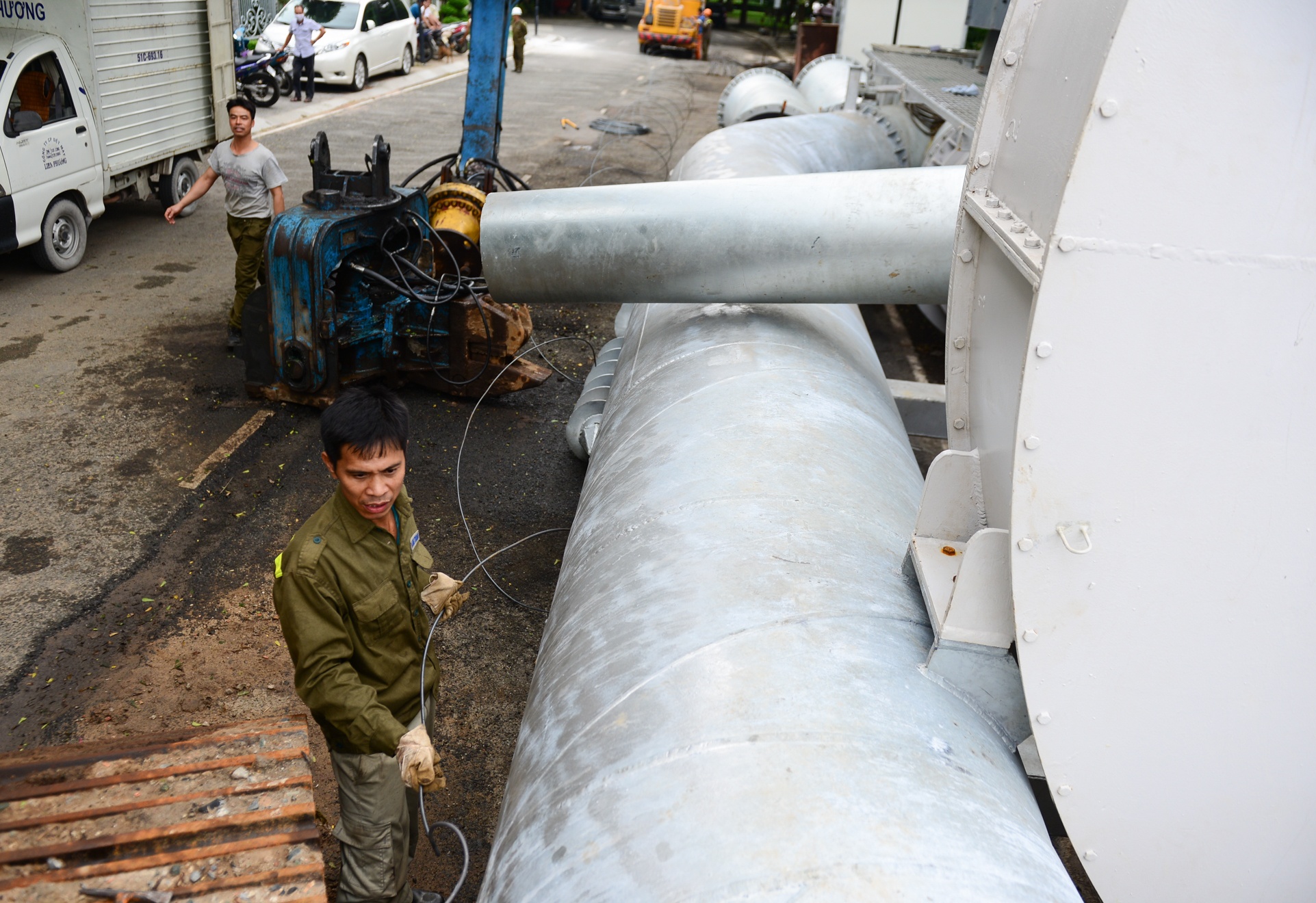 Tram bom Nguyen Huu Canh anh 2