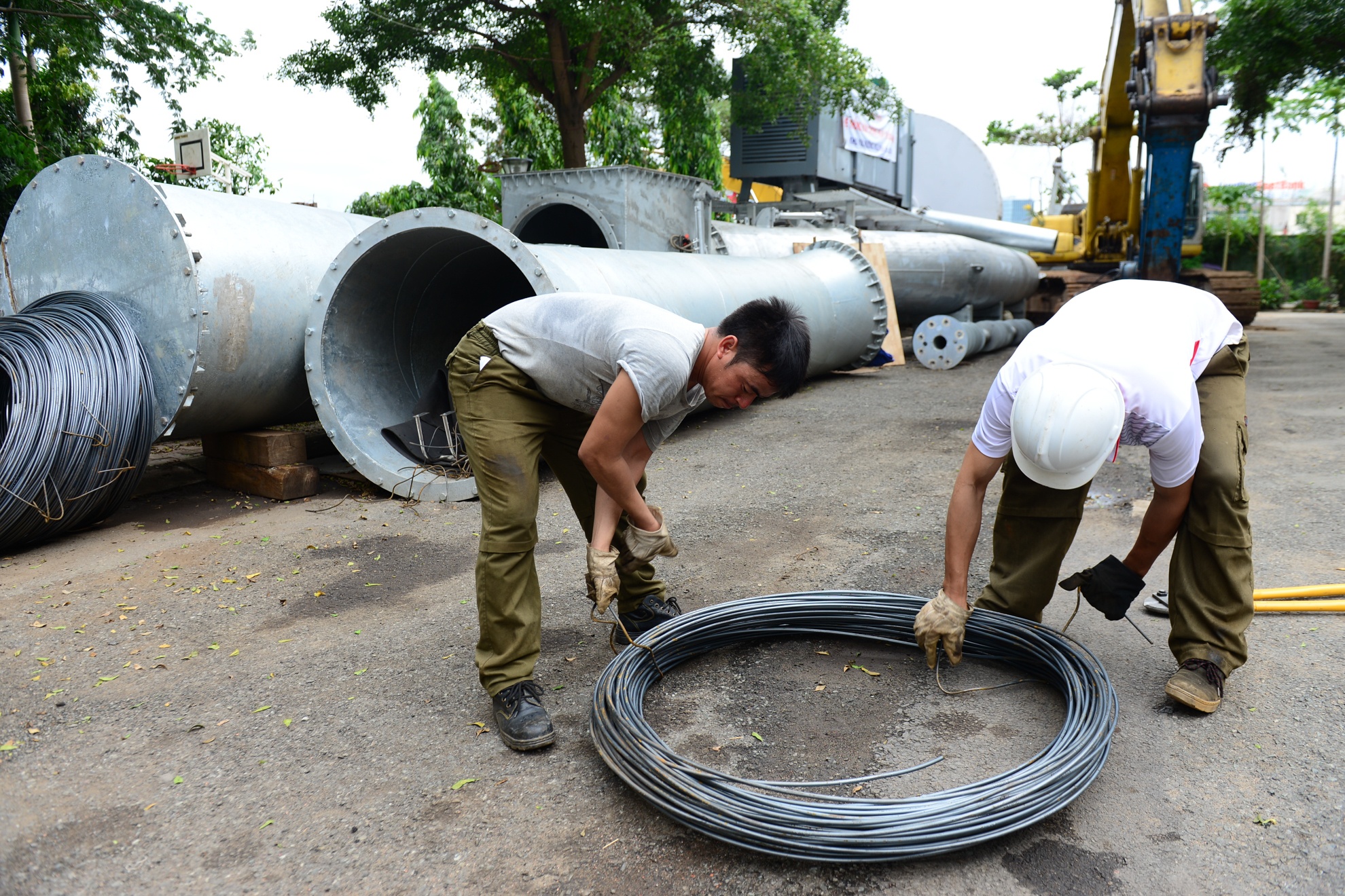 Tram bom Nguyen Huu Canh anh 5