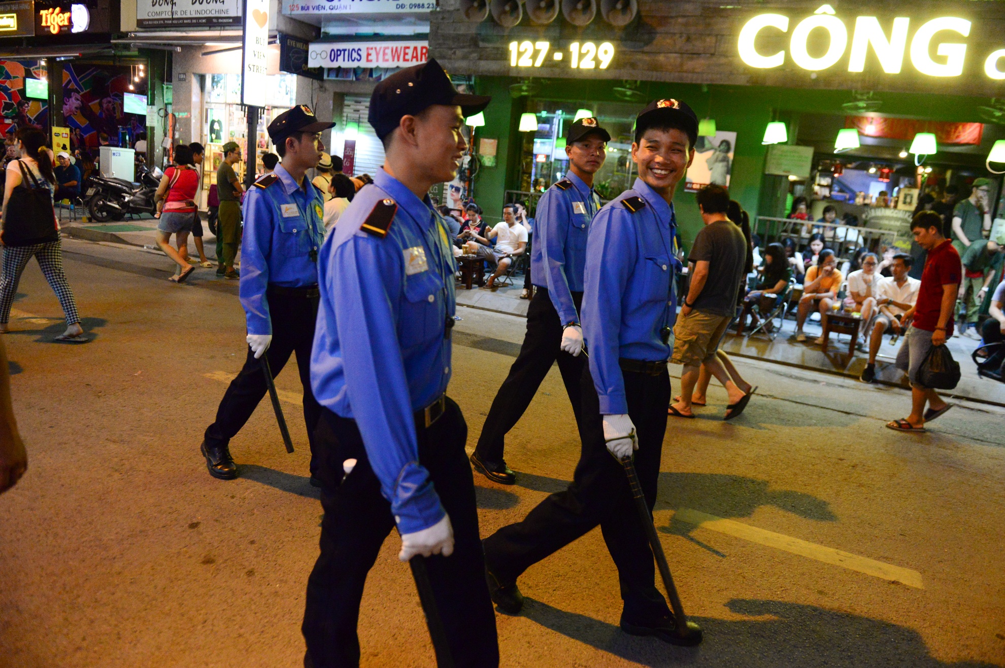 Pho di bo Bui Vien anh 9