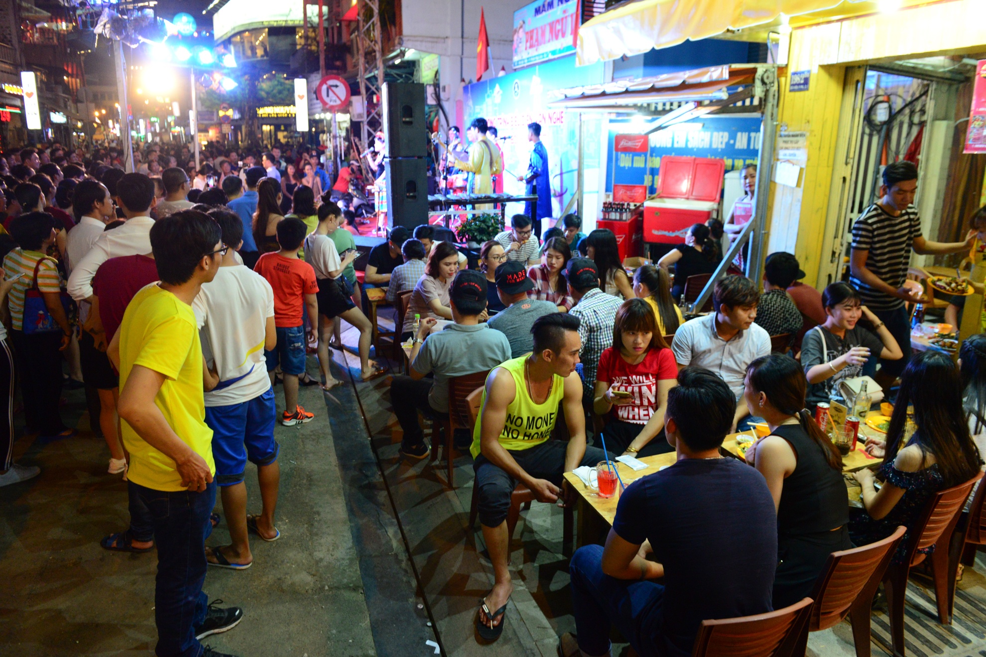 Pho di bo Bui Vien anh 7