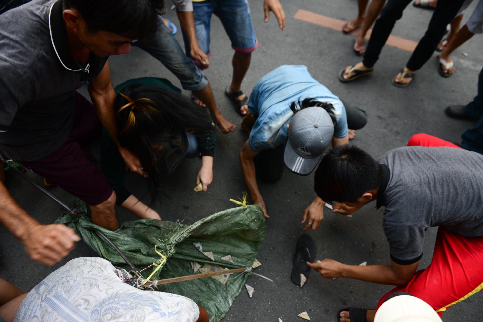 Giat tien cung co hon anh 13