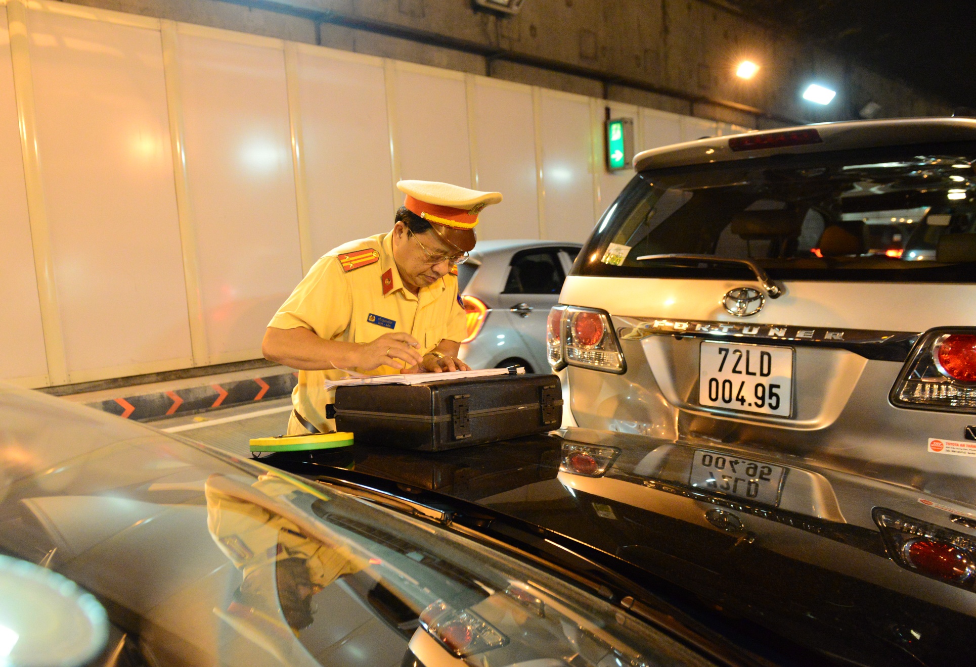 tai nạn giao thông hầm thủ thiêm ảnh 3 tai nan giao thong ham thu thiem anh 3