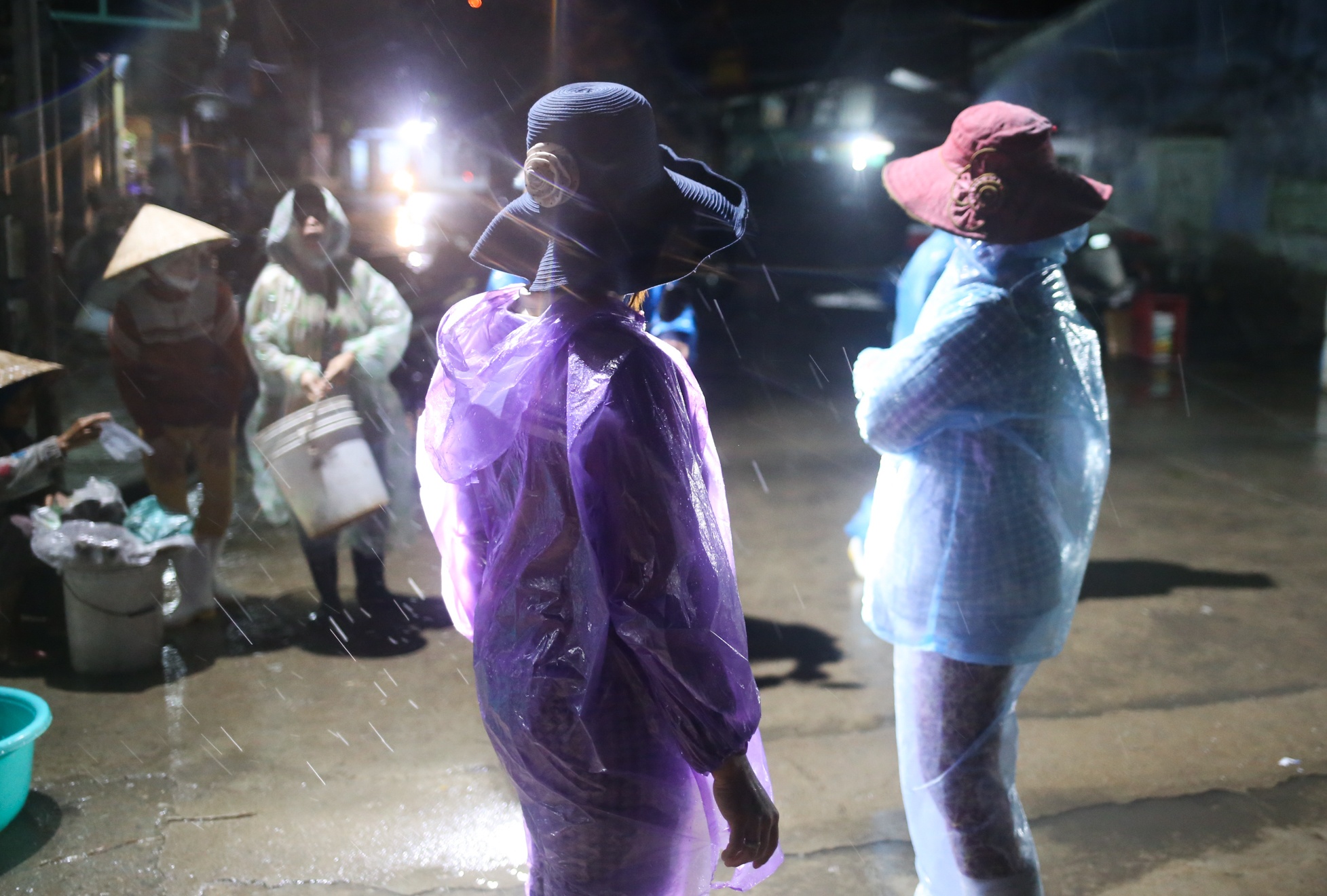 Bao so 12 Damrey anh 9