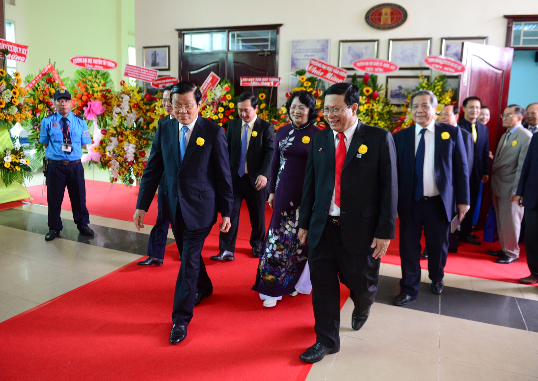 Ngay nha giao 20/11 anh 1