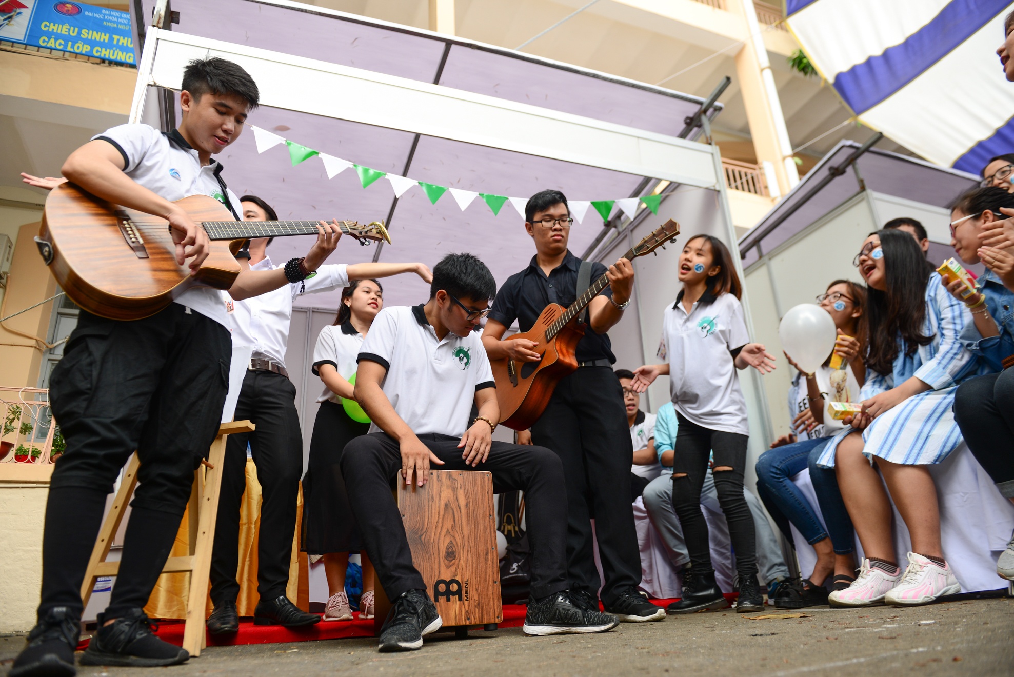 Ngay nha giao 20/11 anh 12