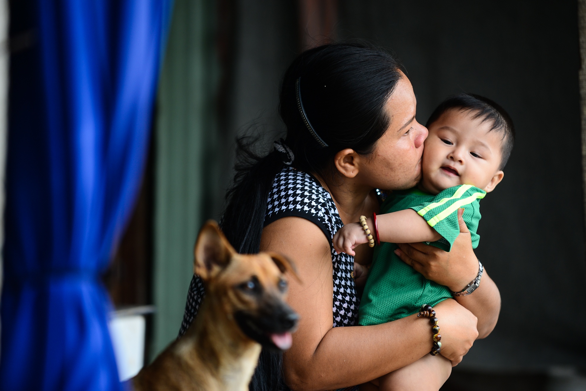 bao hanh tre em anh 6