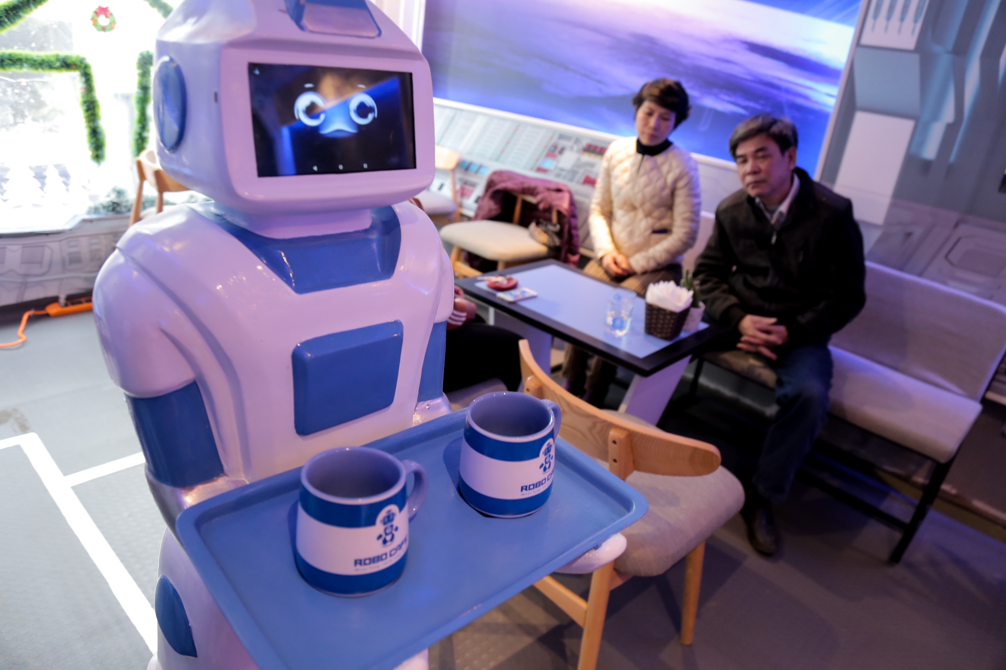 Cafe Robot anh 8