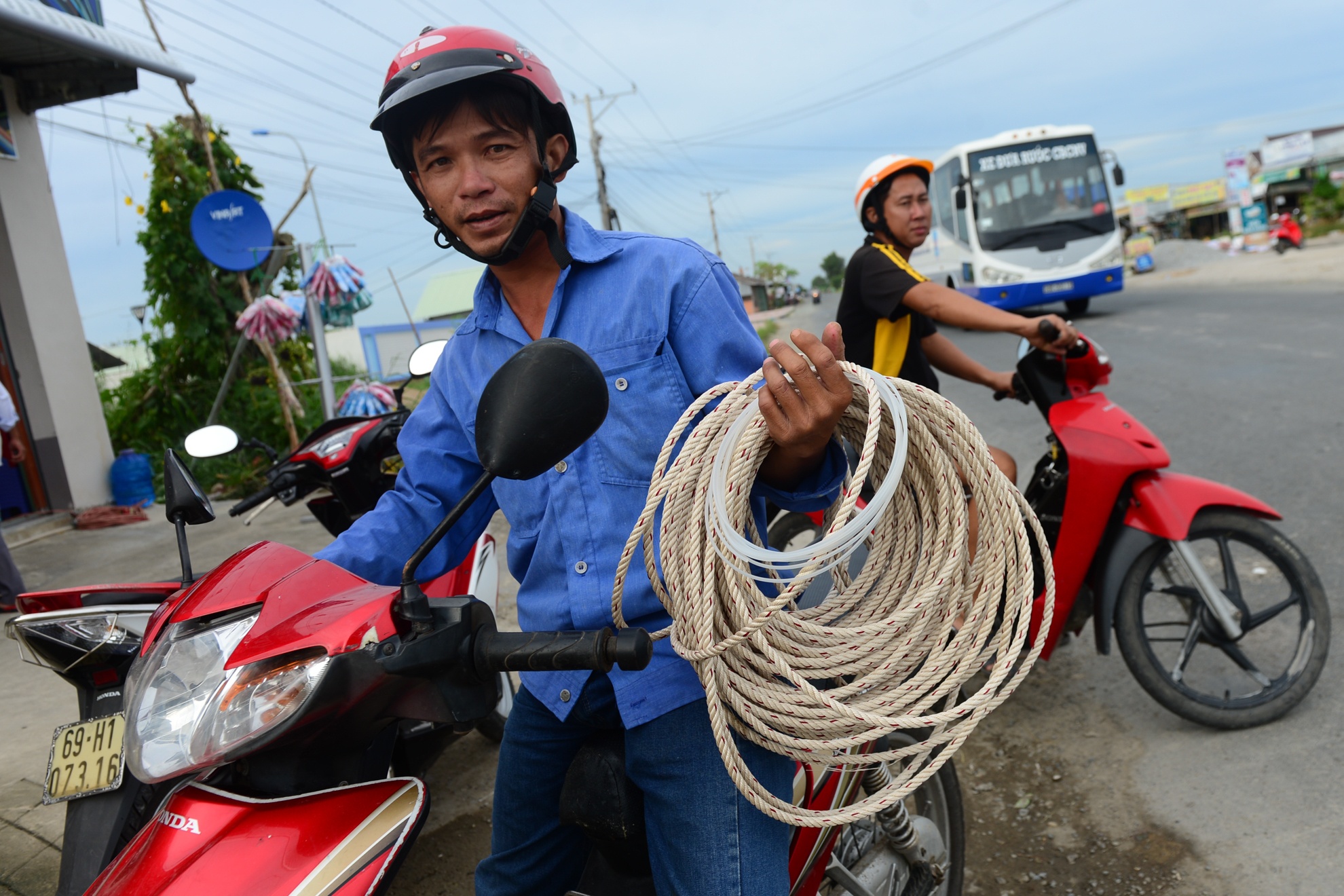 Bao so 16 Tembin anh 16