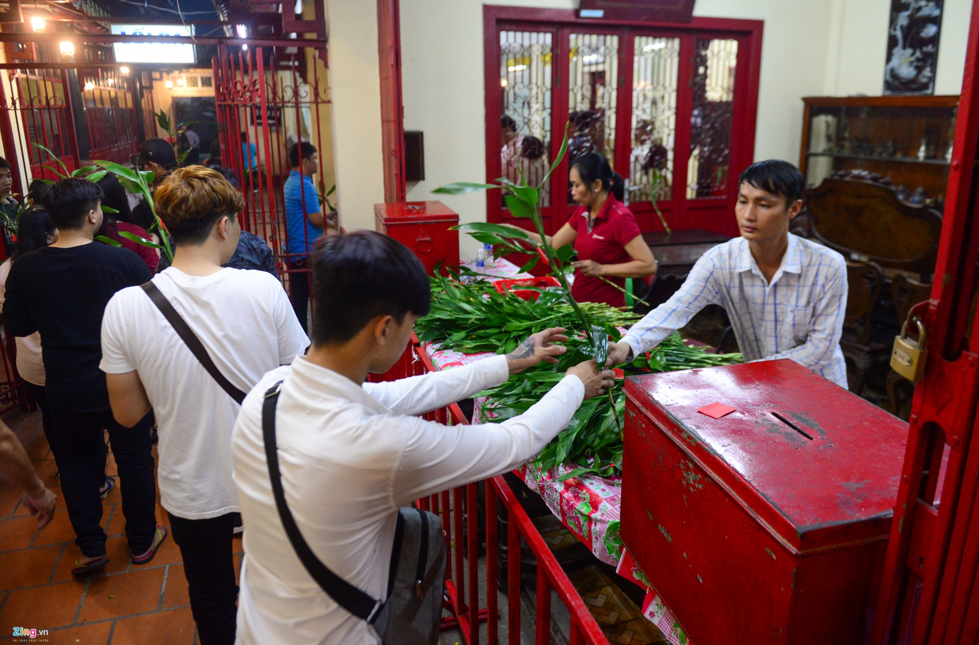 Go chuong chua anh 3