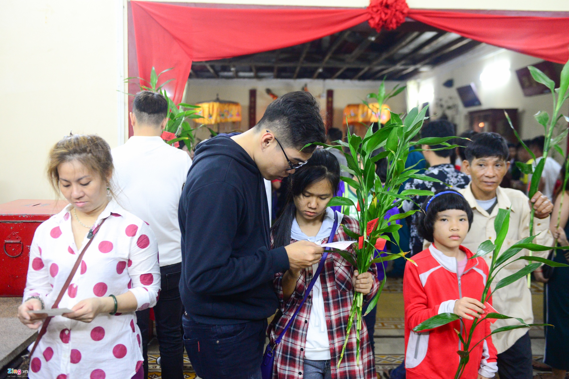 Go chuong chua anh 4